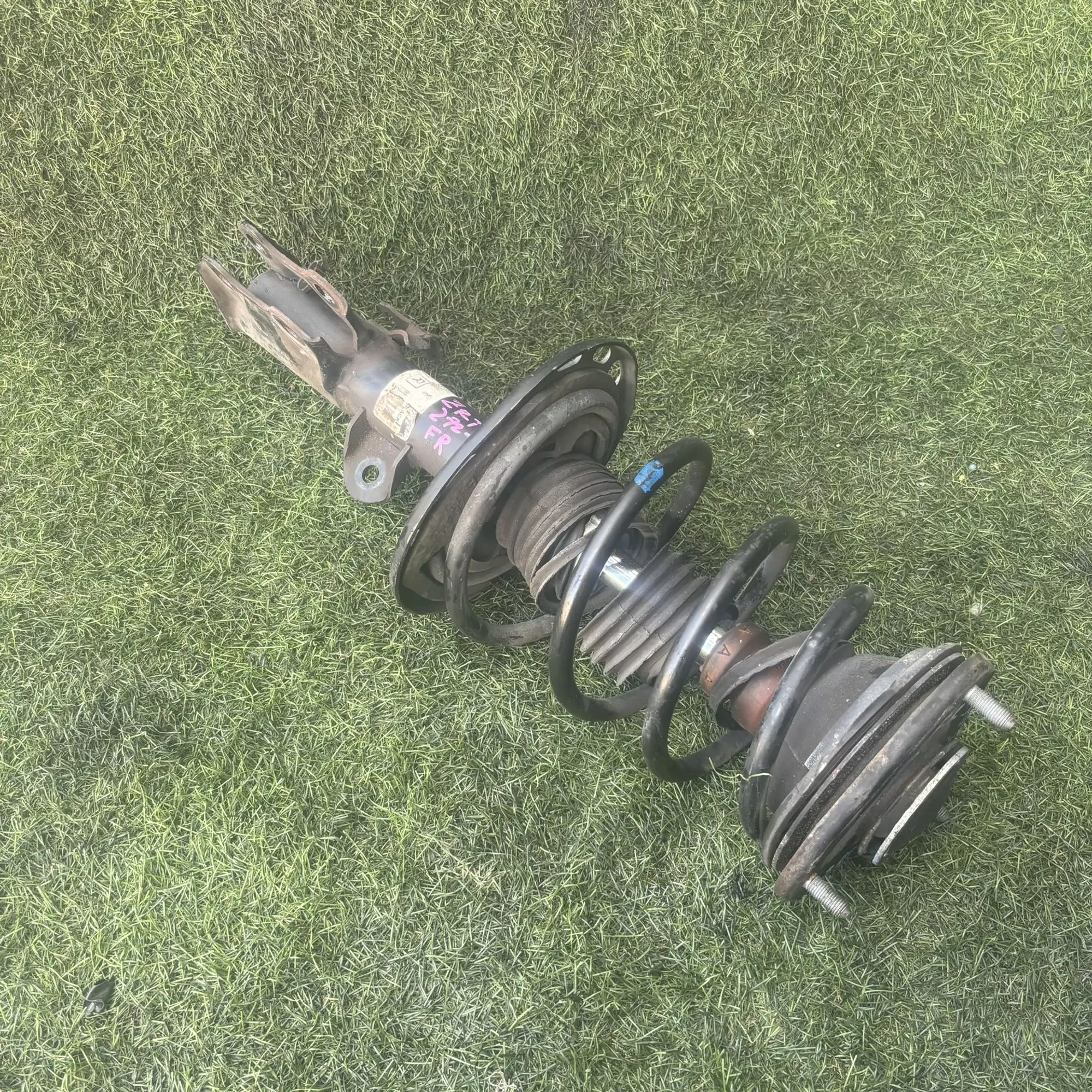 https://ycs.partsauto.market/partsauto-images/thmbs/userImages/772e461030aea93f4dbb6447c0f924d3/part/be1c50bf-fdee-424e-8388-444c39d5113c_1776866267763.jpg