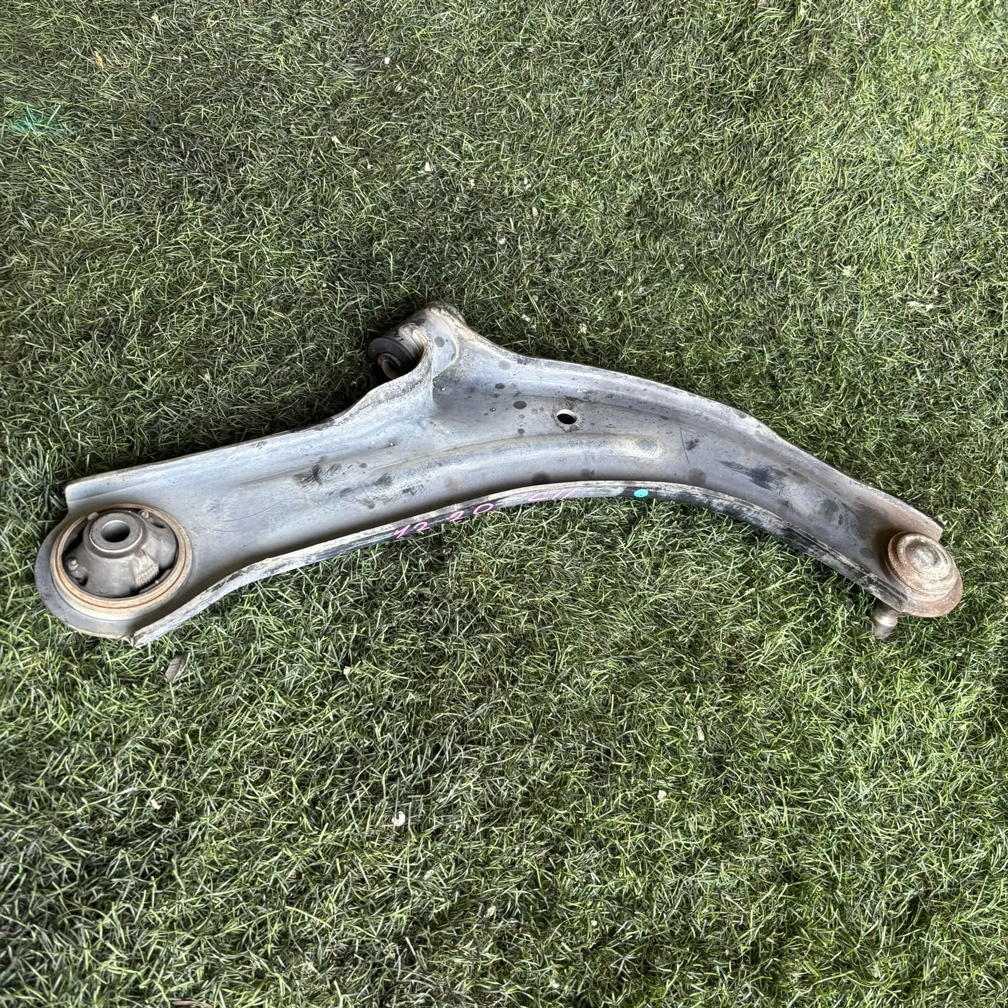 https://ycs.partsauto.market/partsauto-images/thmbs/userImages/772e461030aea93f4dbb6447c0f924d3/part/be9150a4-a828-46dd-b1e8-943d798d7086_1777097766626.jpg