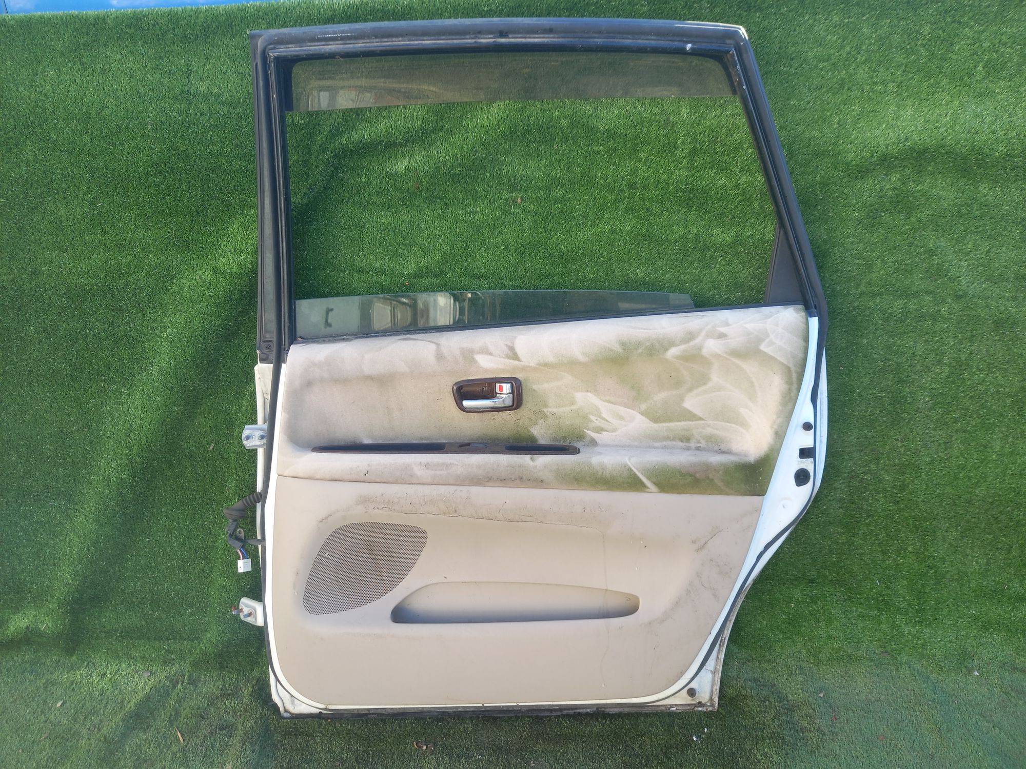 1106 Дверь задняя правая Toyota Nadia SXN10, 12500 рублей, Невинномысск