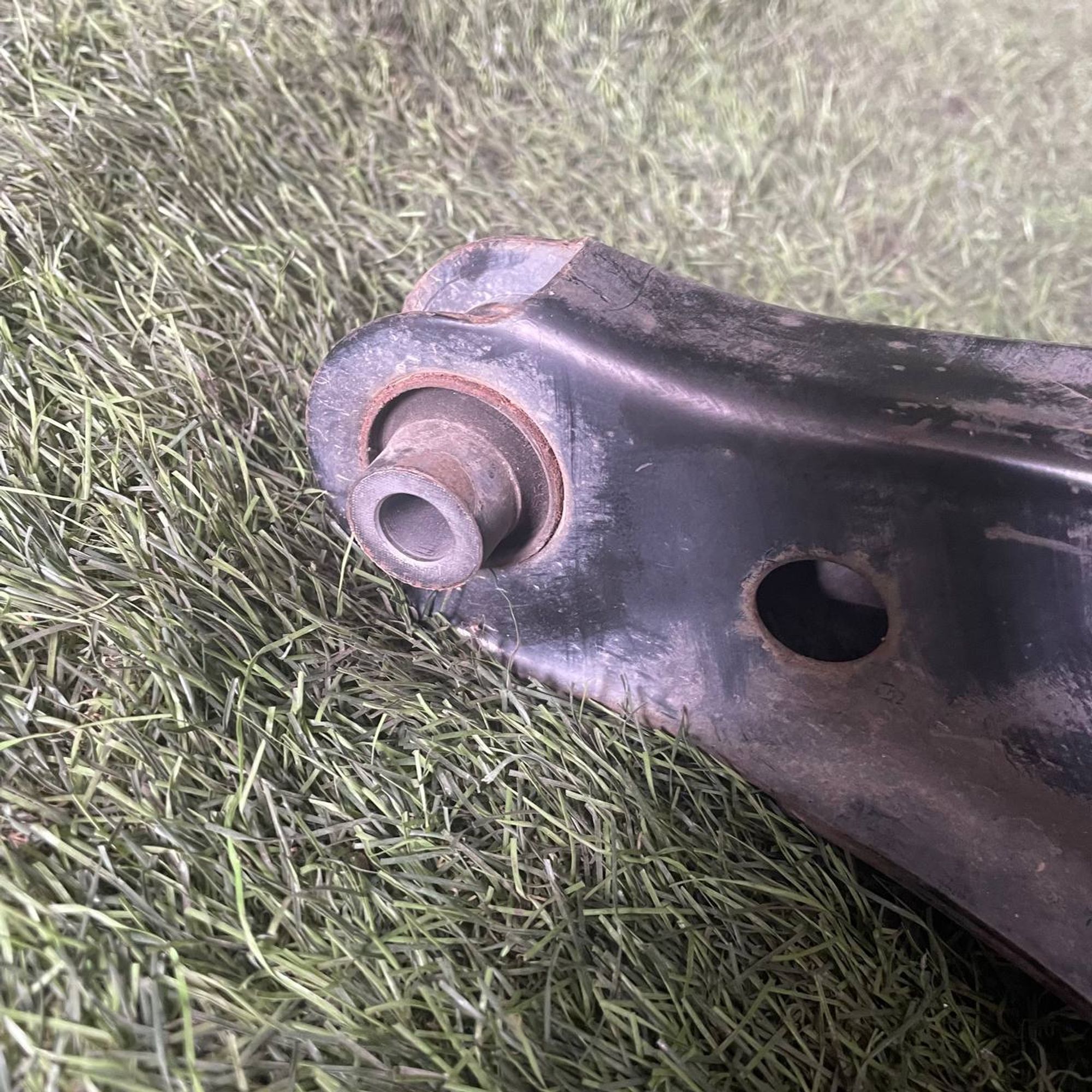 396 Рычаг задний поперечный нижний NISSAN TEANA J31 VQ23DE, 3500 рублей, Невинномысск