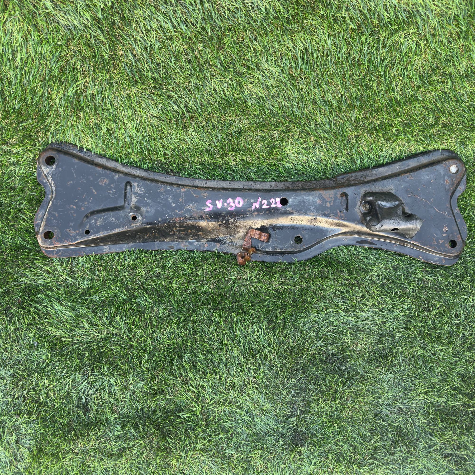 228 Балка поперечная TOYOTA VISTA SV30, 1 рублей, Невинномысск