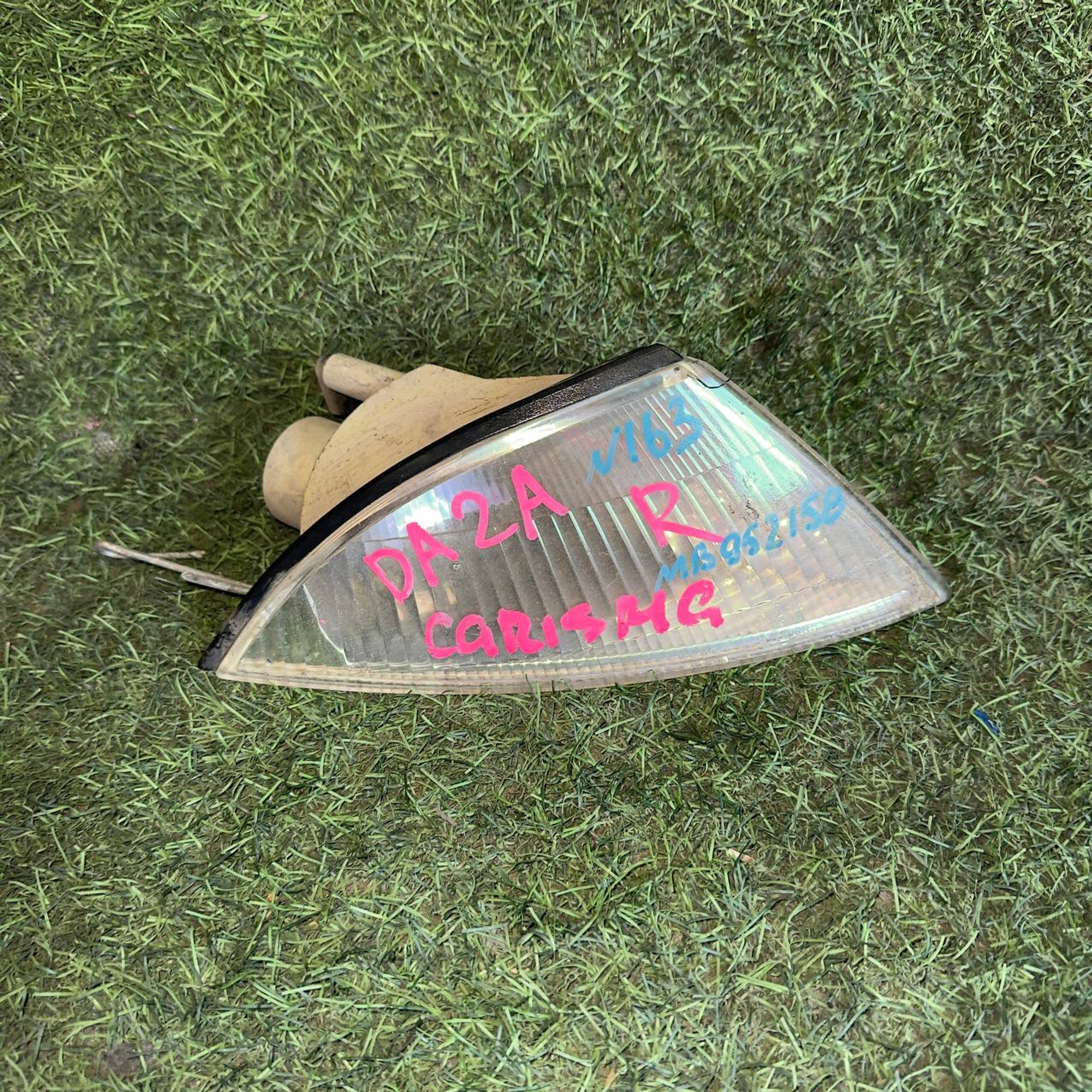 163 Фонарь габаритный правый MITSUBISHI CARISMA DA2A, 1 рублей, Невинномысск