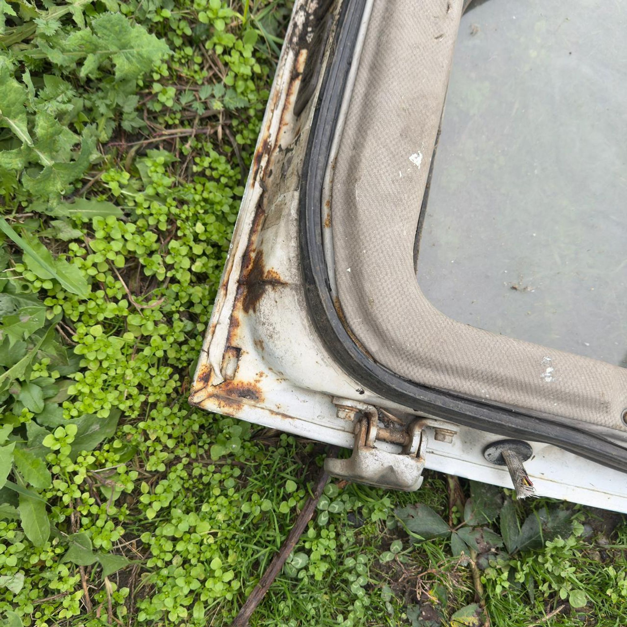 2222 Дверь передняя левая MITSUBISHI FUSO, 9999 рублей, Невинномысск