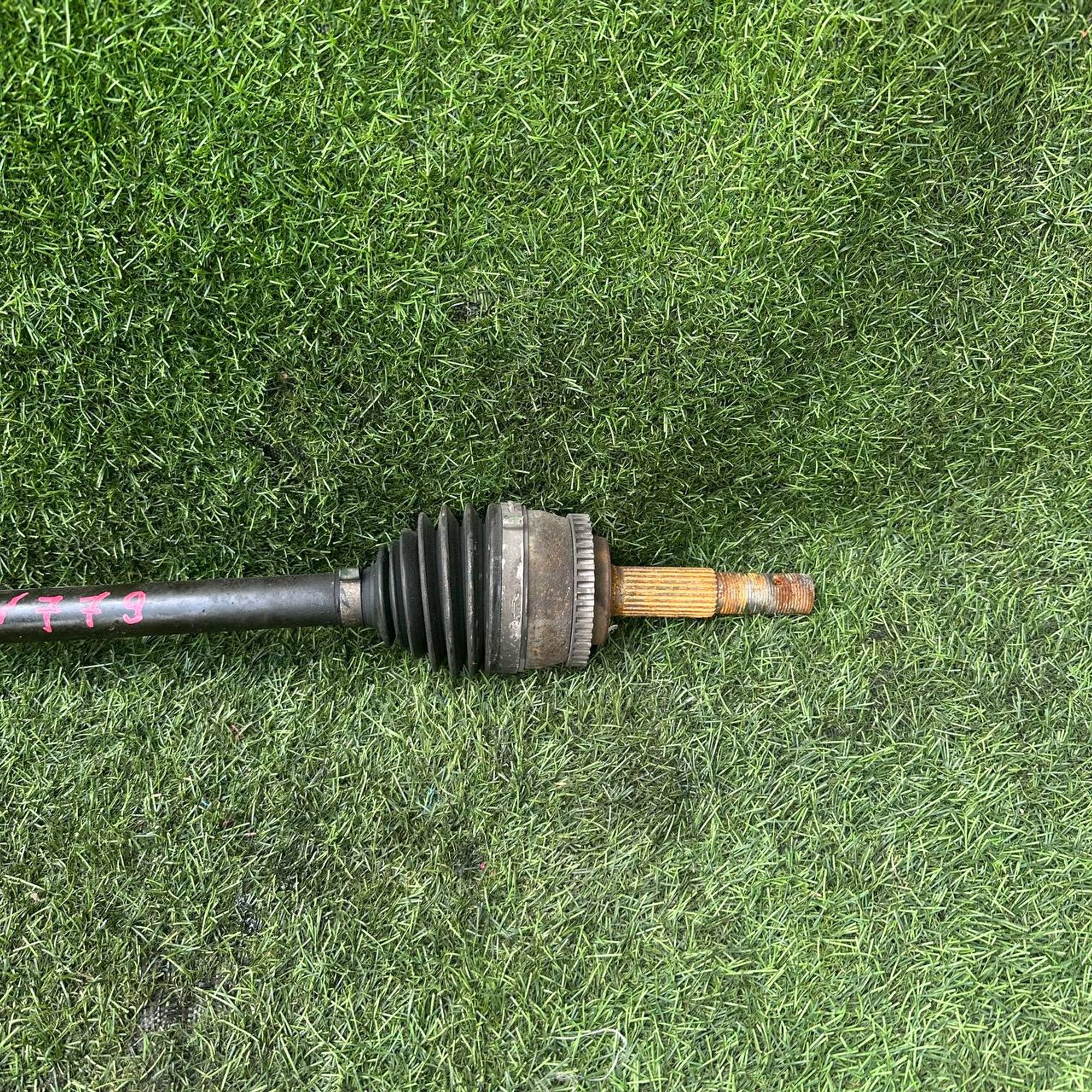 https://ycs.partsauto.market/partsauto-images/thmbs/userImages/772e461030aea93f4dbb6447c0f924d3/part/c02c5bf1-a9fa-4d3d-99c1-1e78525c956f_1742202822740.jpg