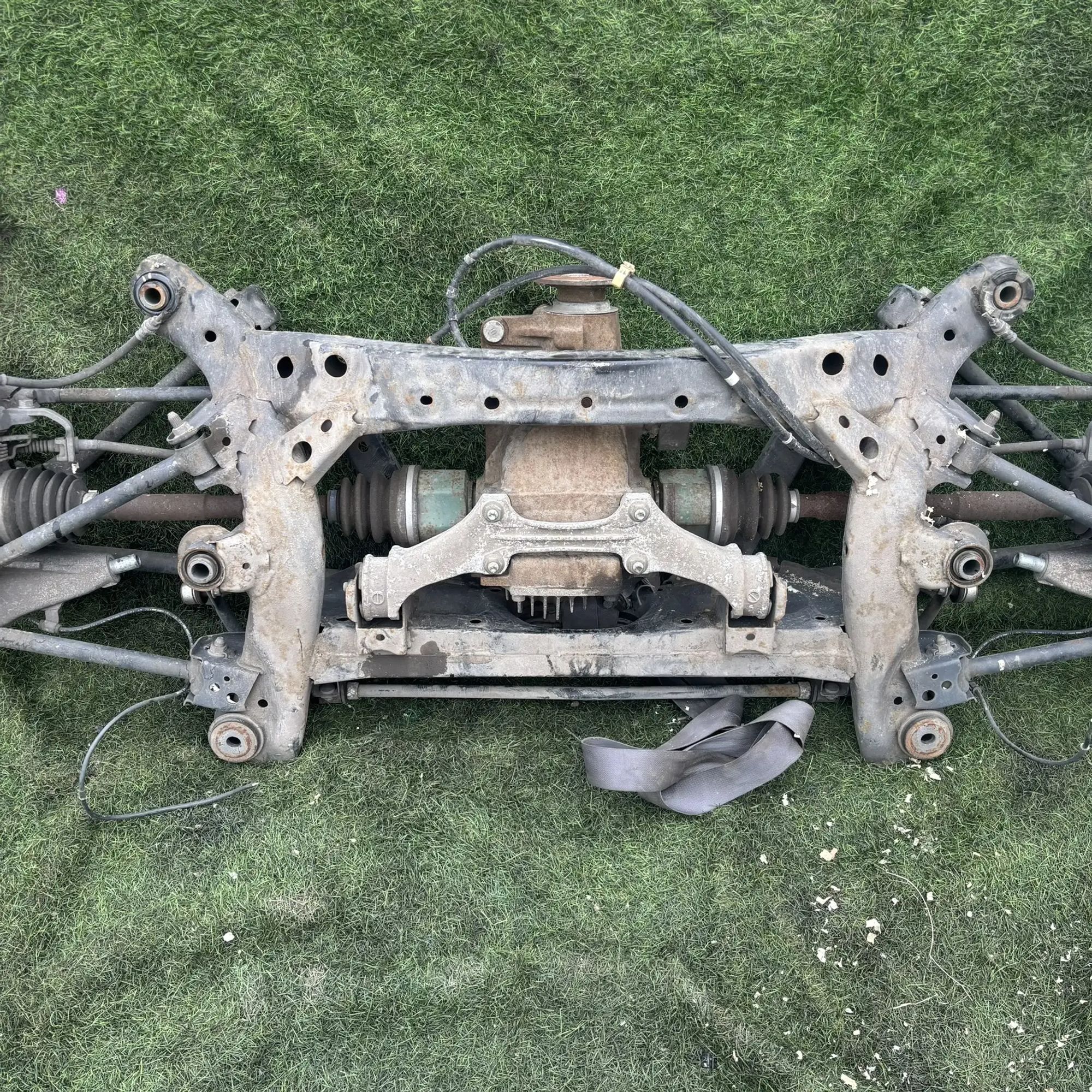 https://ycs.partsauto.market/partsauto-images/thmbs/userImages/772e461030aea93f4dbb6447c0f924d3/part/c0e50d89-f496-4c15-9b1d-169521a7c38c_1777026878141.jpg