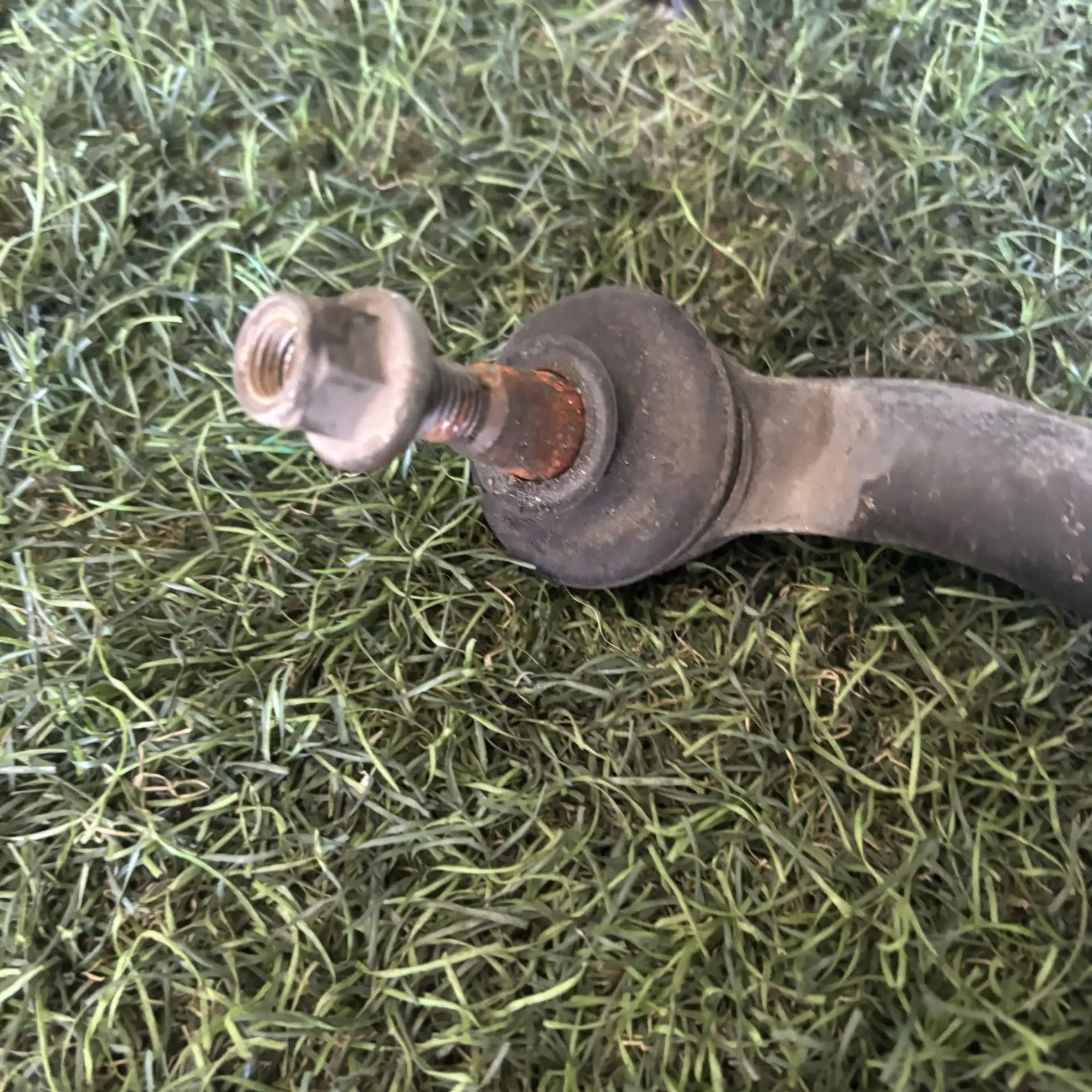 https://ycs.partsauto.market/partsauto-images/thmbs/userImages/772e461030aea93f4dbb6447c0f924d3/part/c0e9ba1c-f27b-4e32-b338-3b5953f41970_1777097445050.jpg