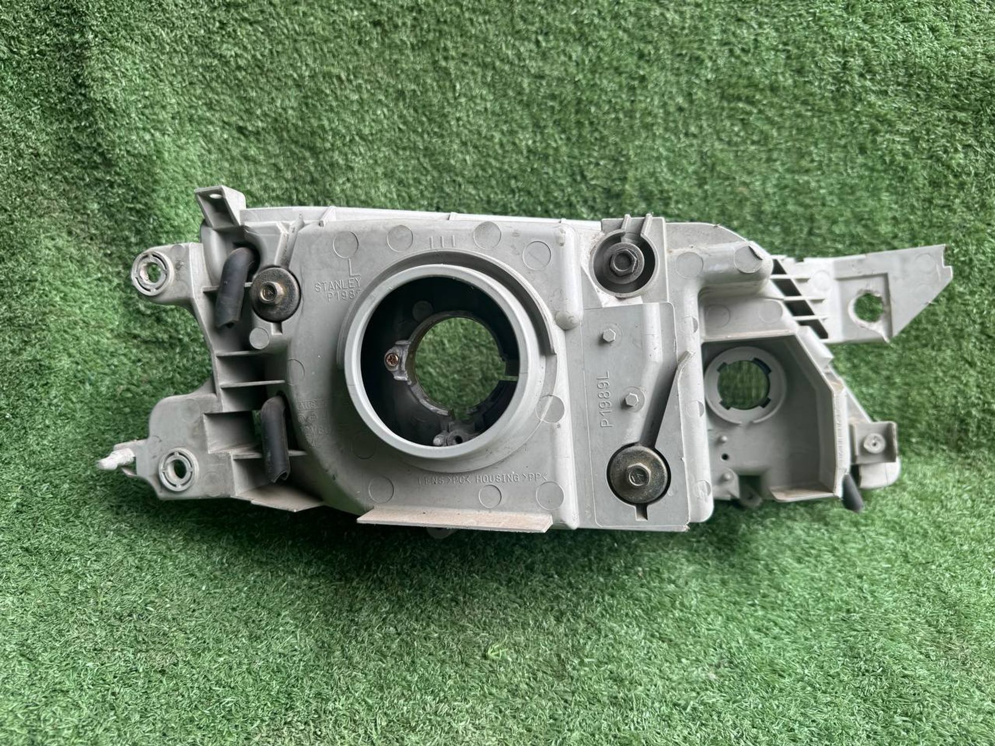 1269 фара левая MAZDA PREMACY SP8W, 5000 рублей, Невинномысск