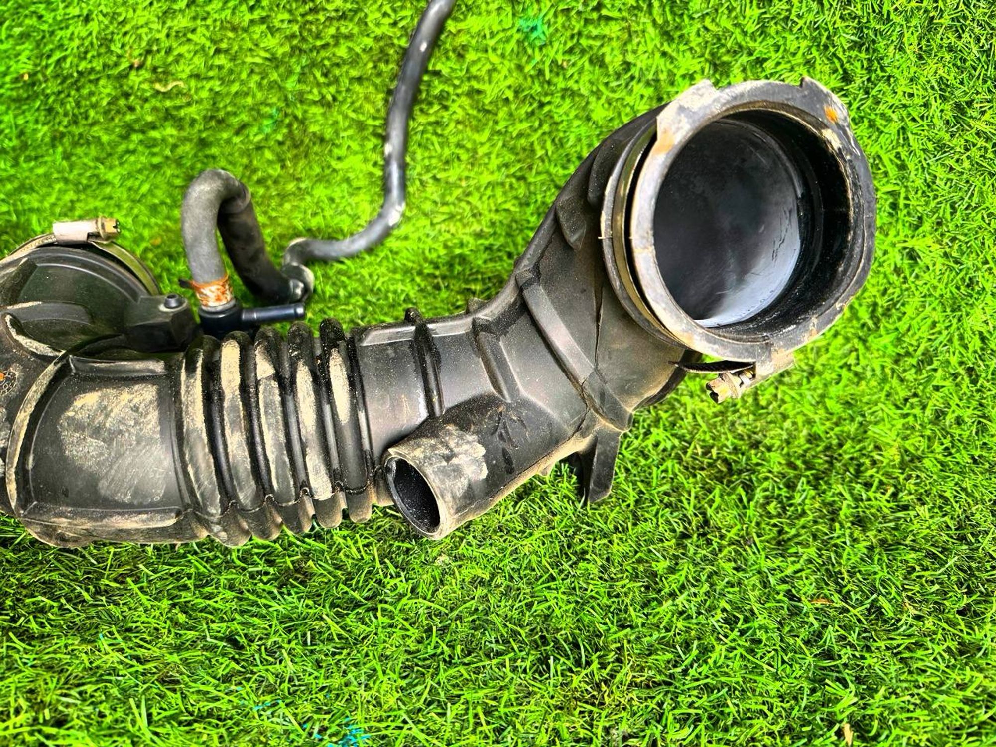 505 Патрубок воздушного фильтра 1788128240 1AZ-FSE U250, 5000 рублей, Невинномысск