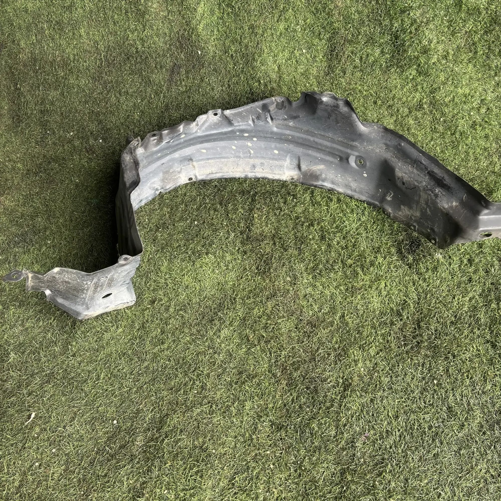 https://ycs.partsauto.market/partsauto-images/thmbs/userImages/772e461030aea93f4dbb6447c0f924d3/part/c184ff1c-fd42-4de1-9598-3e1f32abf382_1777116503810.jpg