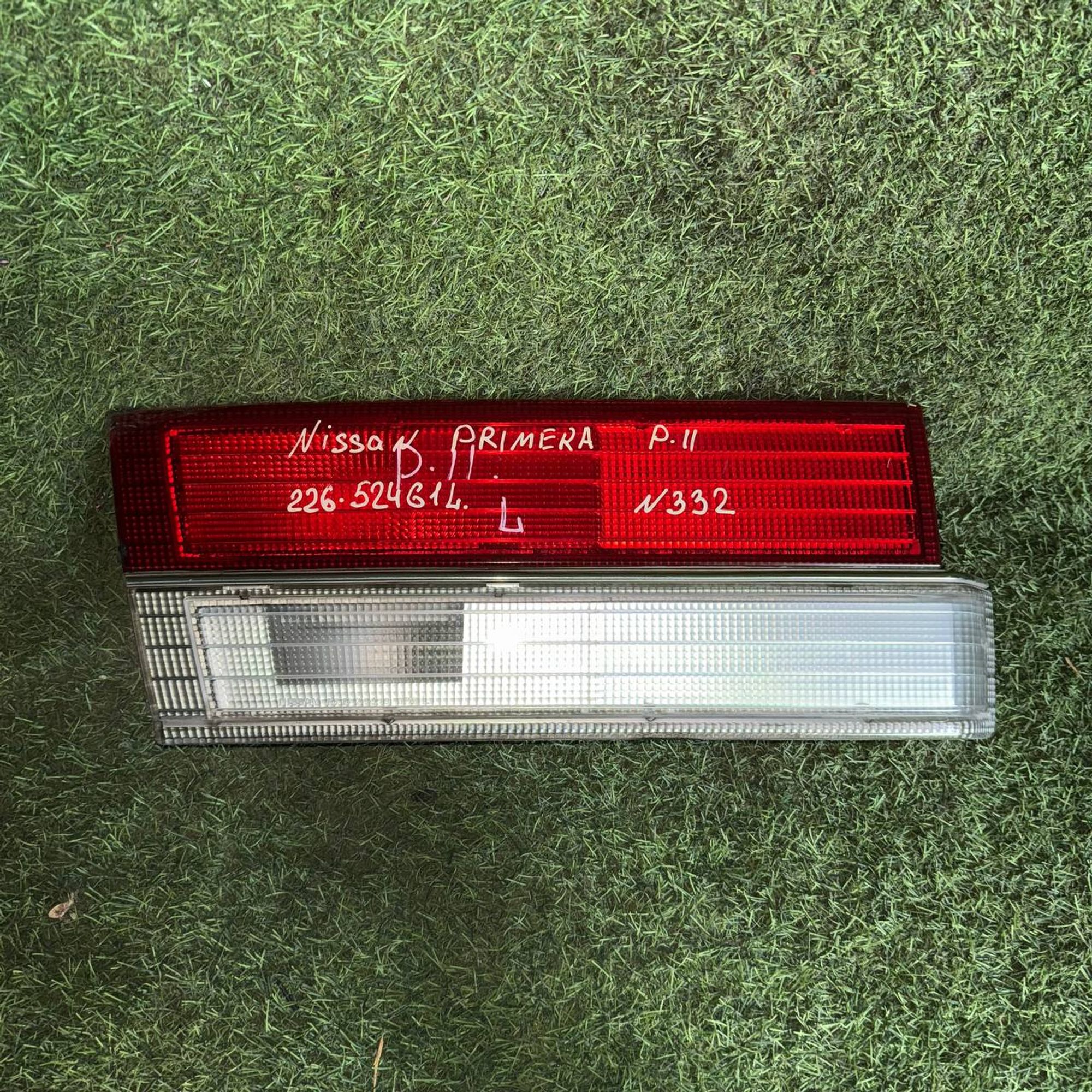 332 Фонарь задний левый NISSAN LARGO W30, 1 рублей, Невинномысск