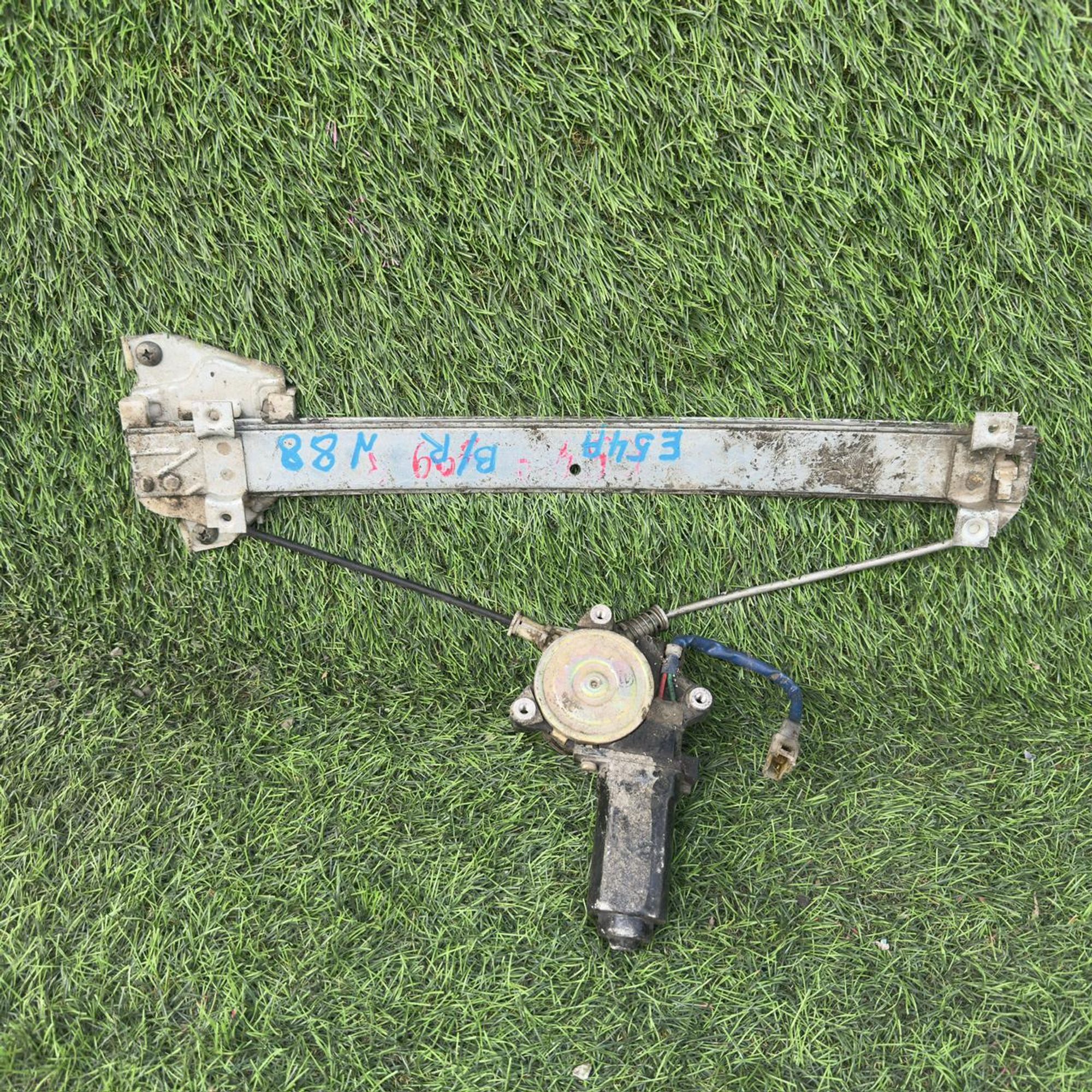 88 Стеклоподъемник задней правой двери MITSUBISHI GALANT E54A, 1 рублей, Невинномысск