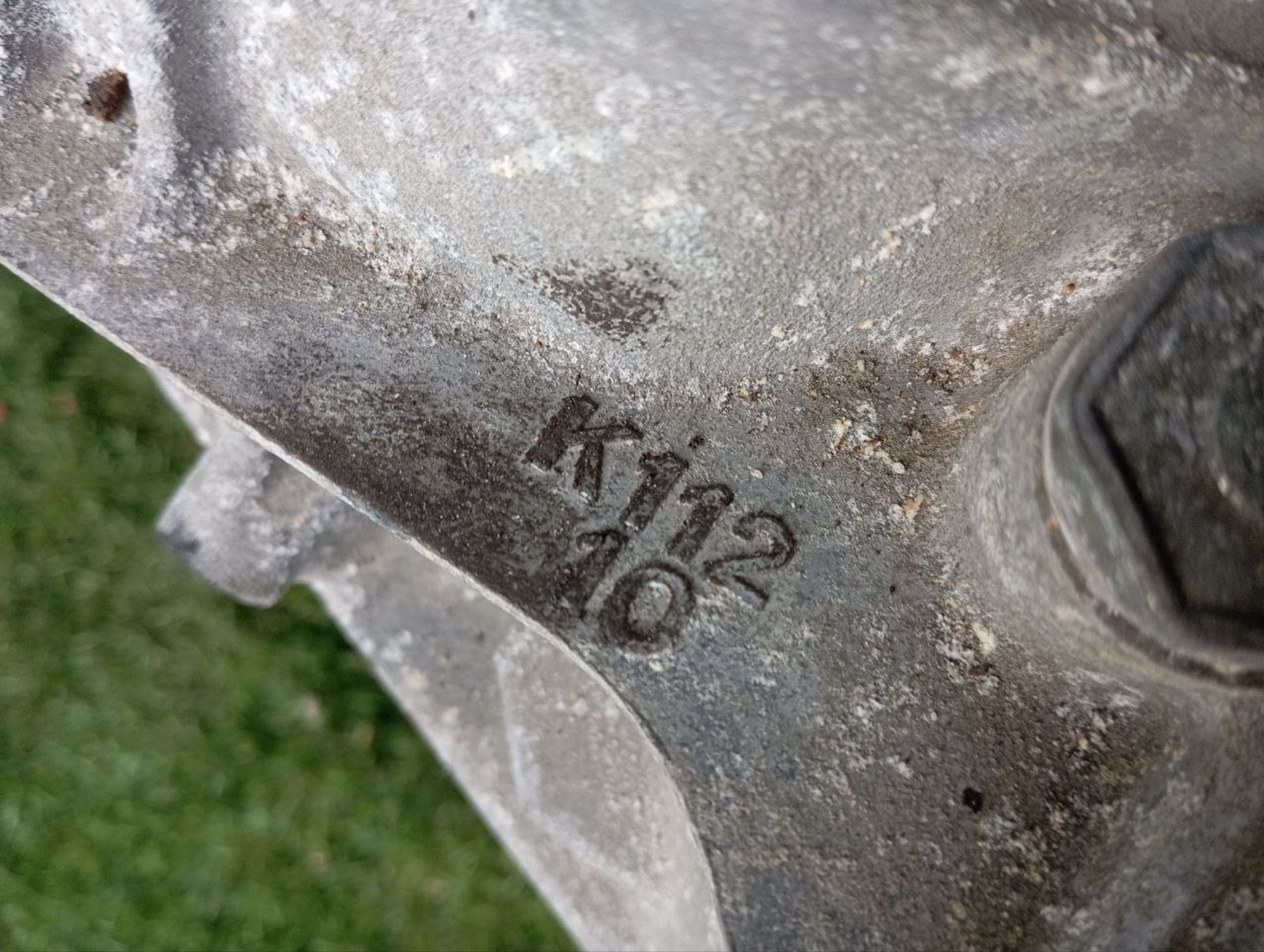 https://ycs.partsauto.market/partsauto-images/thmbs/userImages/772e461030aea93f4dbb6447c0f924d3/part/c204666d-0b14-4d42-8f95-c373105cd457_1731066872676.jpg