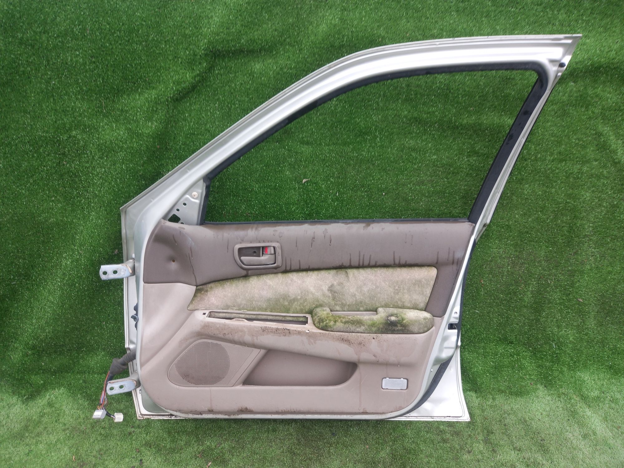 1370 дверь на TOYOTA CAMRY SV40, 4500 рублей, Невинномысск