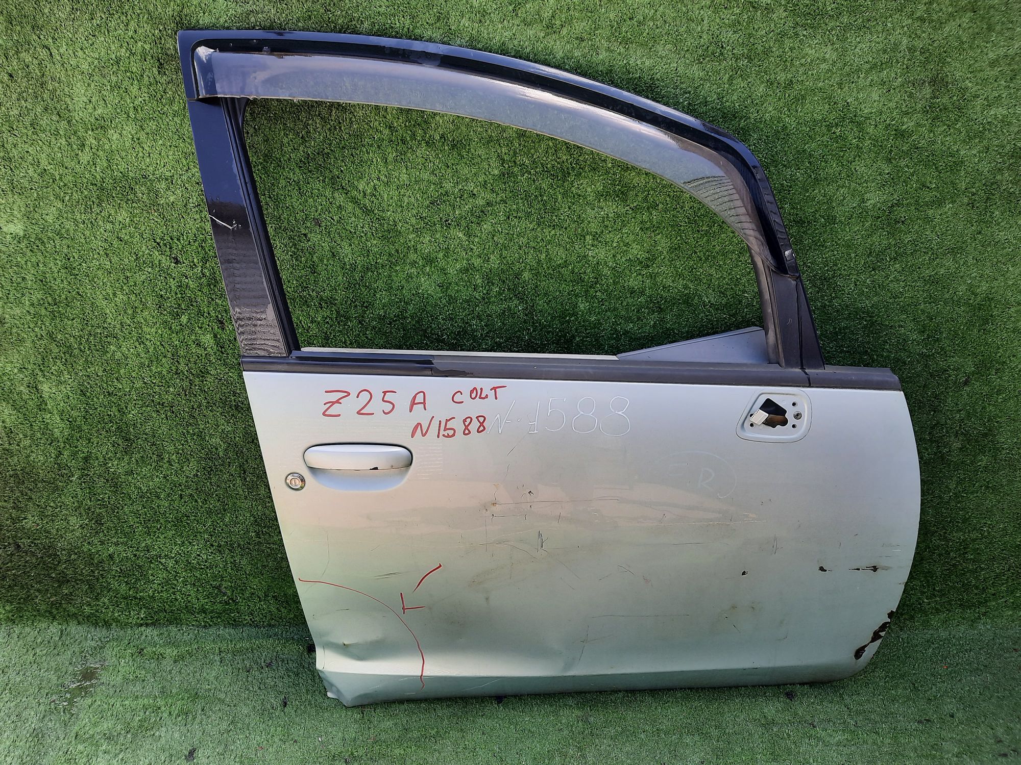 1588 дверь на MITSUBISHI COLT Z25A, 10500 рублей, Невинномысск