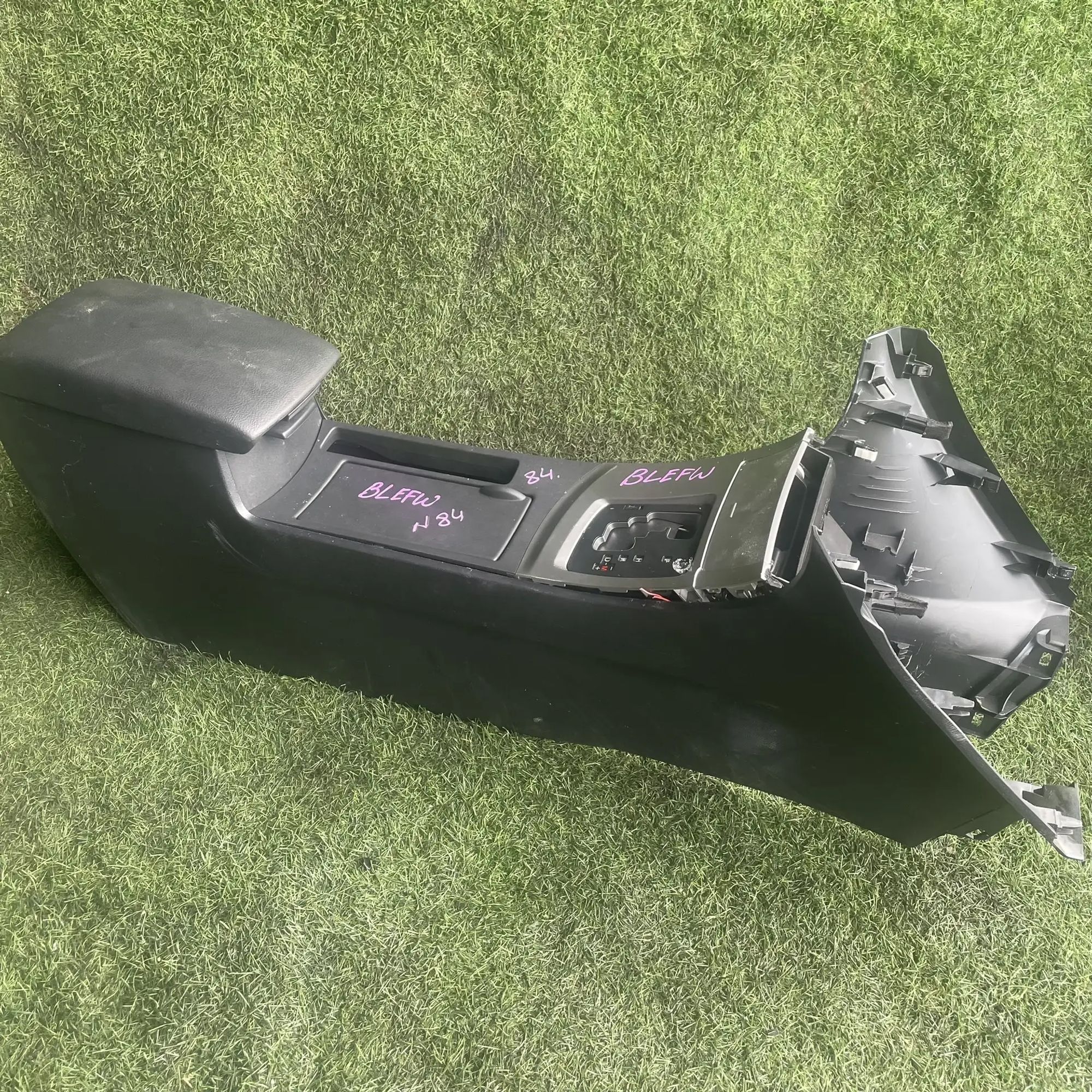 https://ycs.partsauto.market/partsauto-images/thmbs/userImages/772e461030aea93f4dbb6447c0f924d3/part/c283d8e4-7100-424f-a325-667ac3110b26_1776671160862.jpg