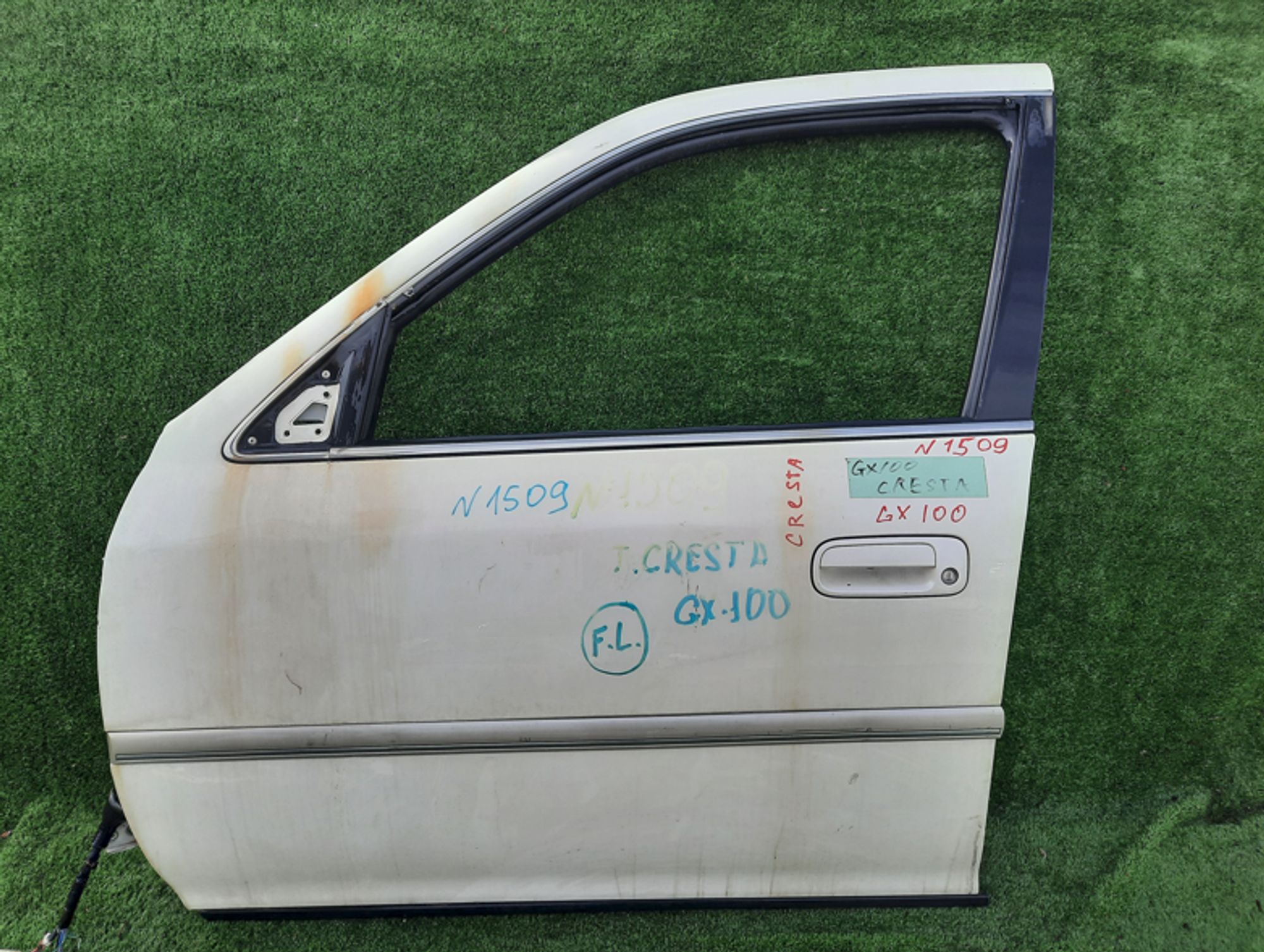 1509 дверь на TOYOTA CRESTA GX100, 12500 рублей, Невинномысск