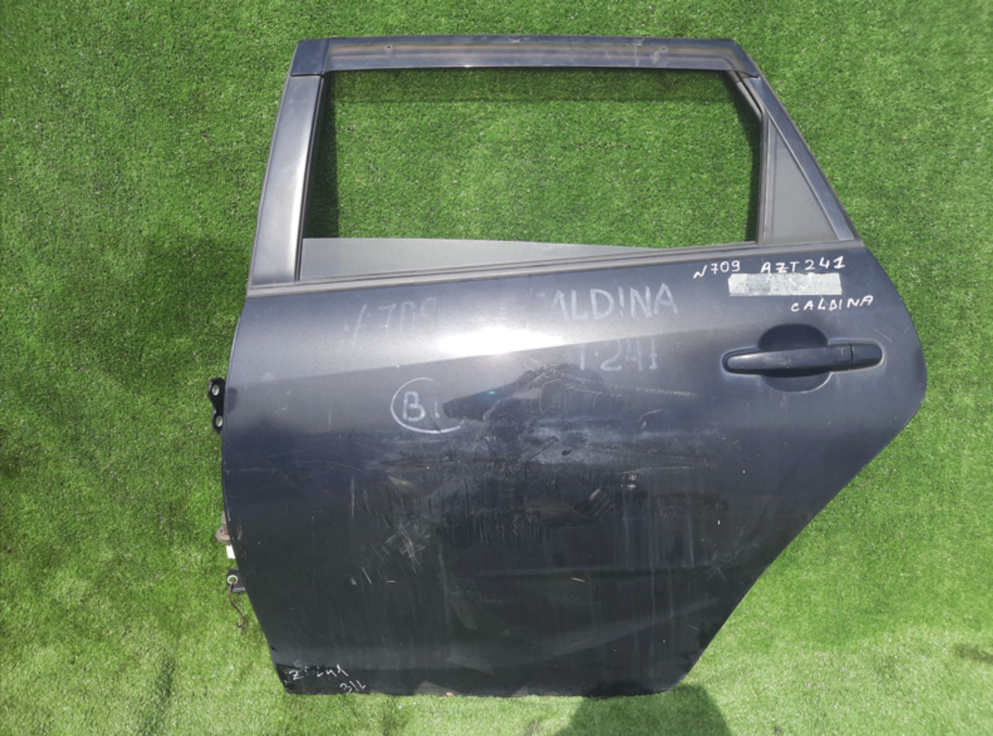 709 дверь на TOYOTA CALDINA AZT241, 9500 рублей, Невинномысск