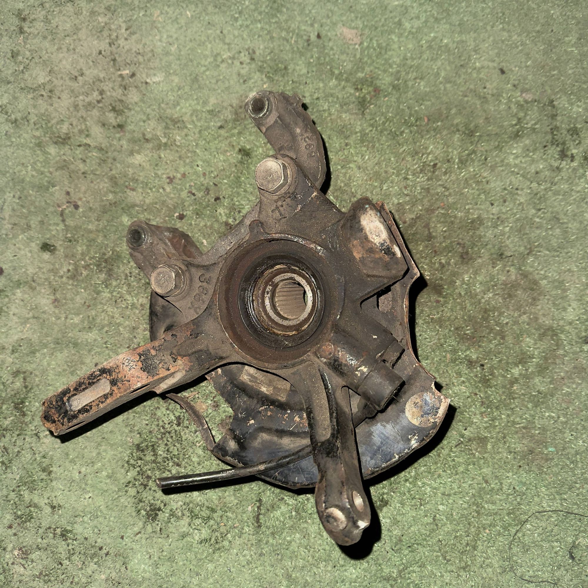 794 Ступица передняя левая NISSAN PULSAR FN15, 1 рублей, Невинномысск