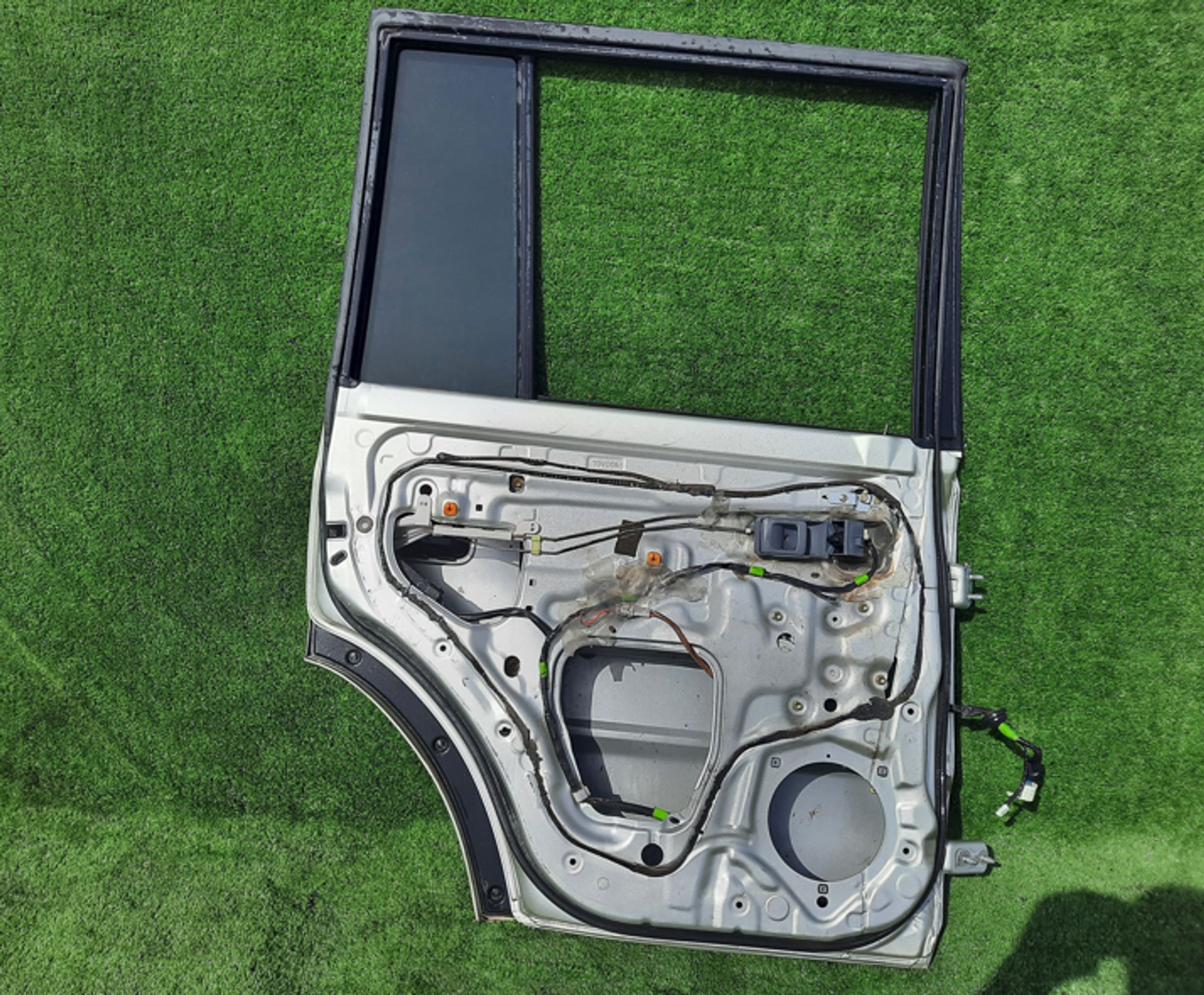 1233 дверь на TOYOTA PRADO KZJ95, 8000 рублей, Невинномысск