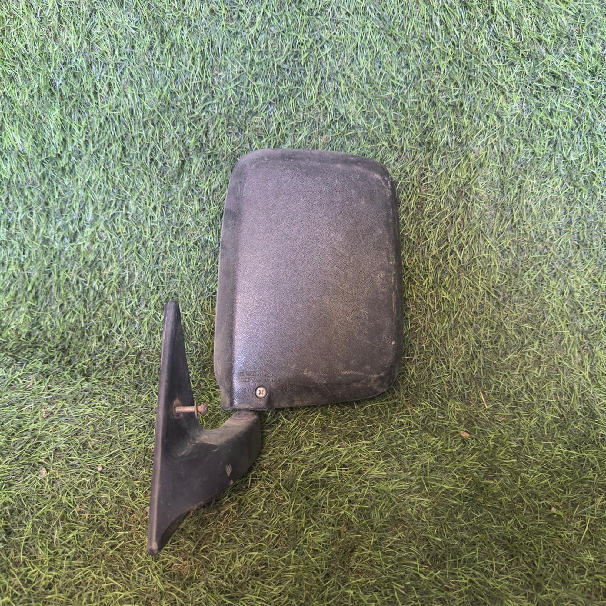 987 Зеркало боковое левое NISSAN URVAN E24, 2500 рублей, Невинномысск