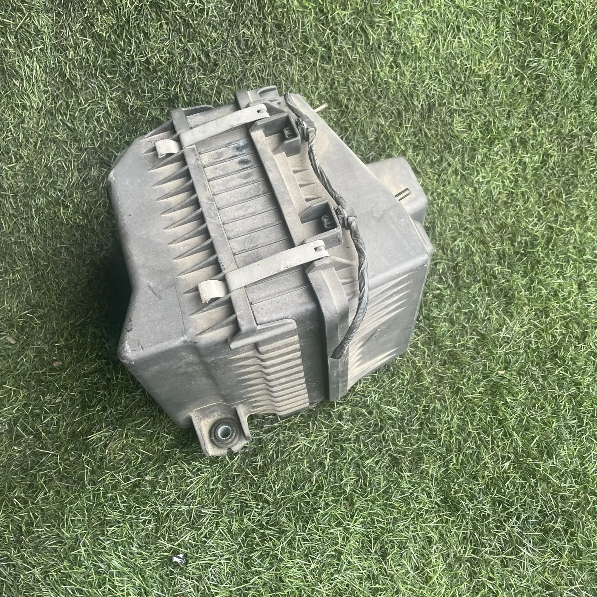 https://ycs.partsauto.market/partsauto-images/thmbs/userImages/772e461030aea93f4dbb6447c0f924d3/part/c36108d0-9b8a-40a8-b628-eed1b622d8ca_1776669763976.jpg