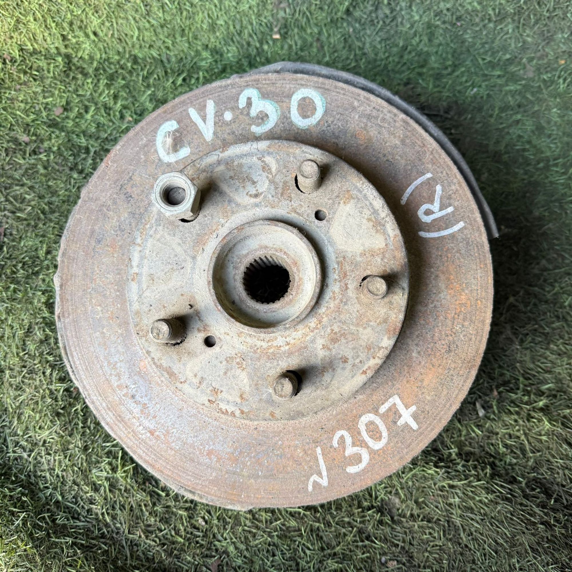 307 Ступица передняя правая TOYOTA CAMRY CV30, 1 рублей, Невинномысск