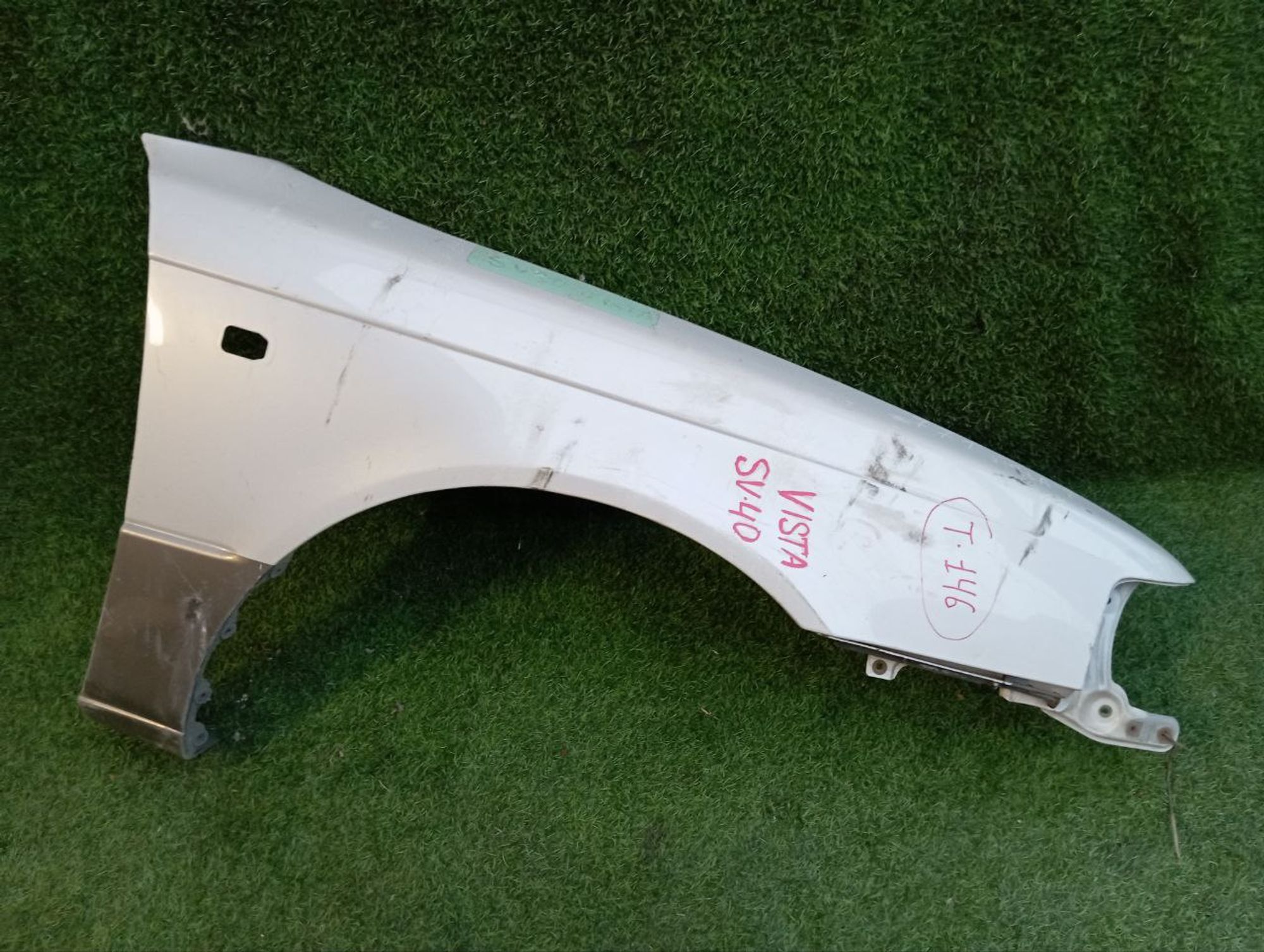 146 Крыло переднее правое TOYOTA VISTA SV40, 12500 рублей, Невинномысск