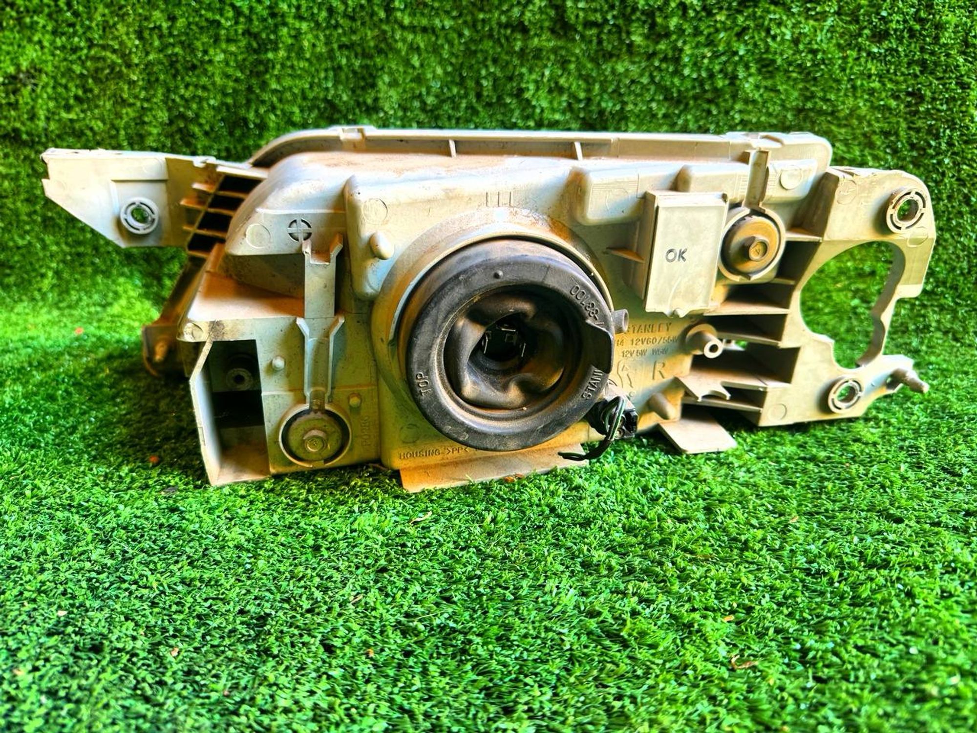 883 фара правая MAZDA PREMACY CP8W, 5000 рублей, Невинномысск