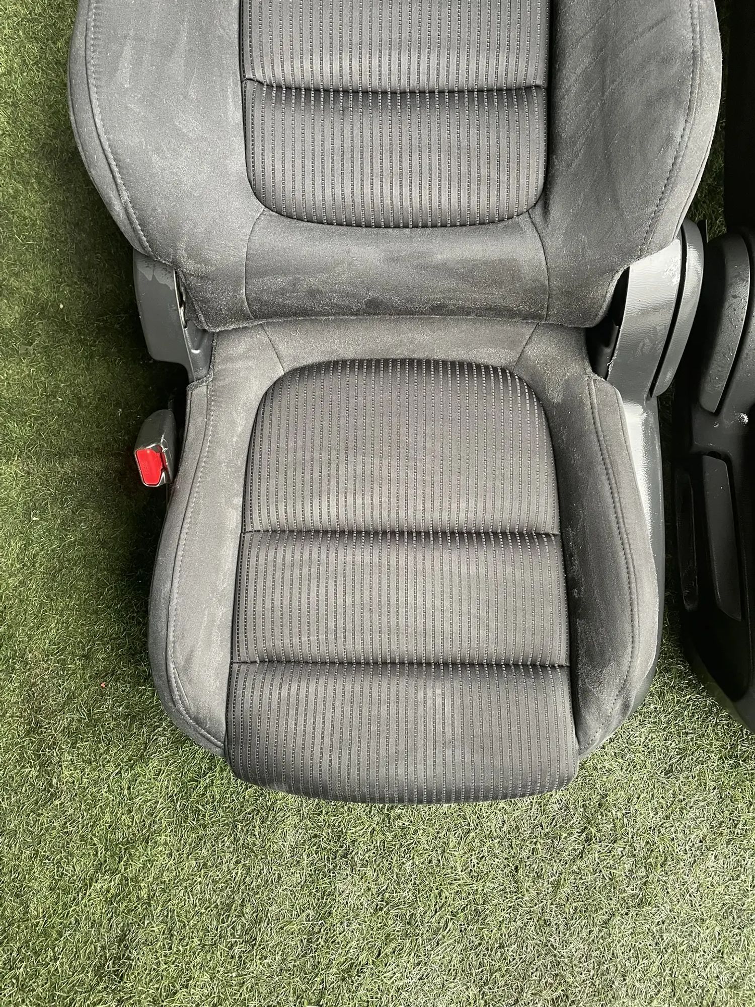 https://ycs.partsauto.market/partsauto-images/thmbs/userImages/772e461030aea93f4dbb6447c0f924d3/part/c49f6421-d20e-49a0-adaf-c09703cd1f88_1777967283213.jpg