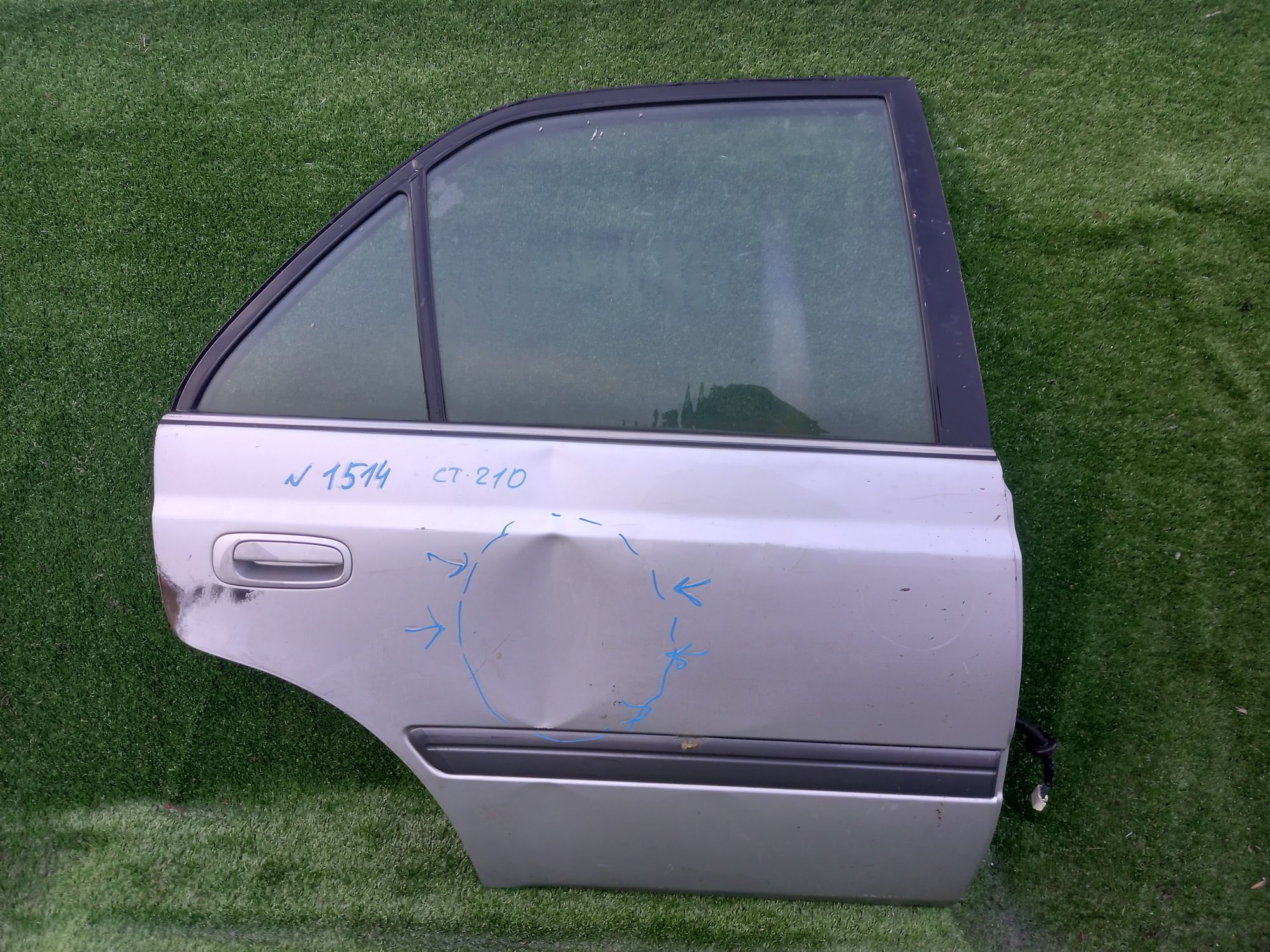 1514 дверь B/R на TOYOTA CARINA CT210, 20000 рублей, Невинномысск