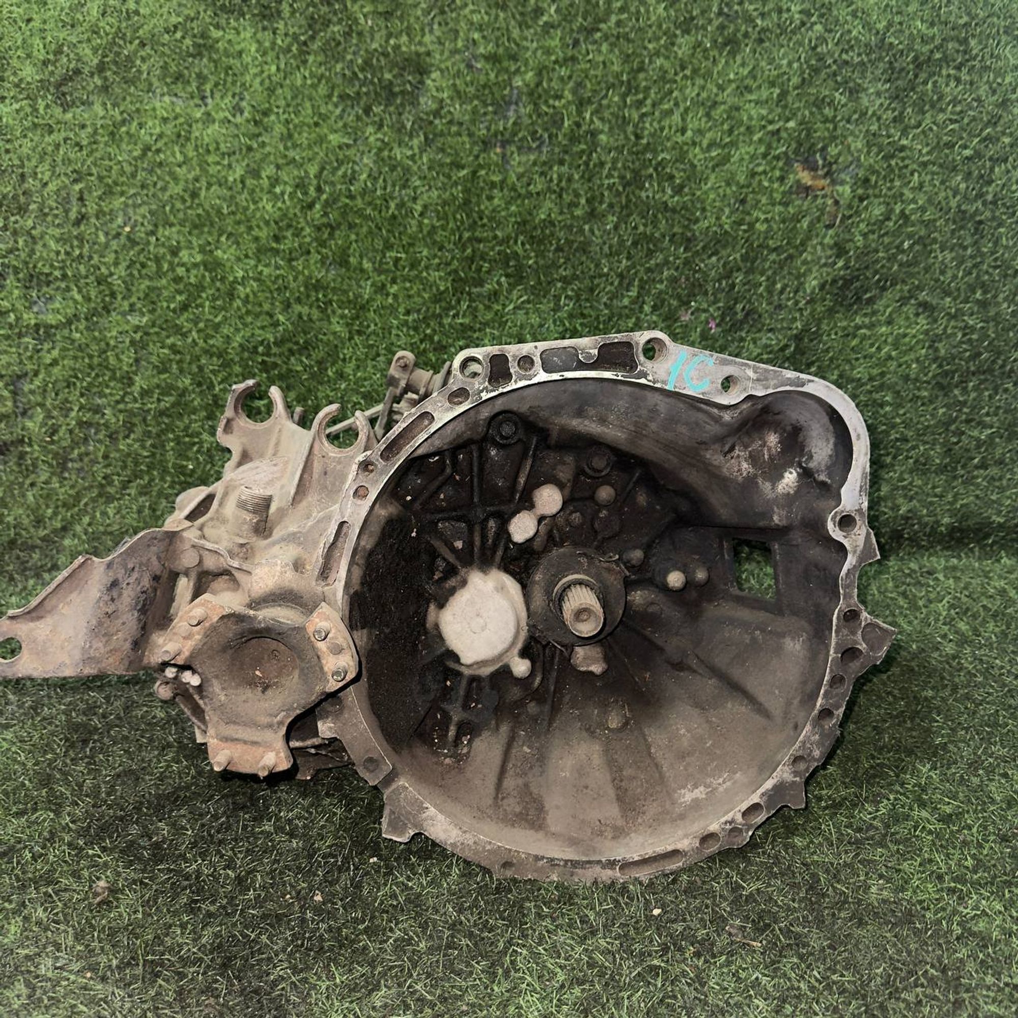 https://ycs.partsauto.market/partsauto-images/thmbs/userImages/772e461030aea93f4dbb6447c0f924d3/part/c5d1ed6d-f05f-4b7e-ac11-f561943441fe_1753254306783.jpg