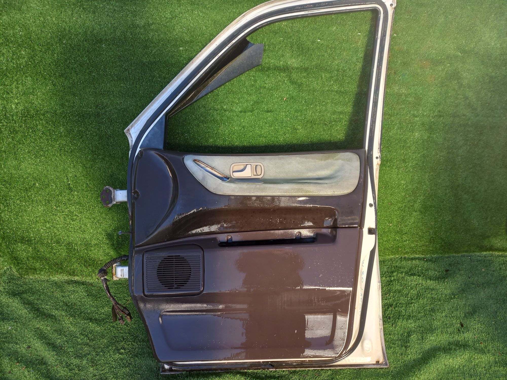 89 дверь F/R на NISSAN LARGO W30, 7500 рублей, Невинномысск