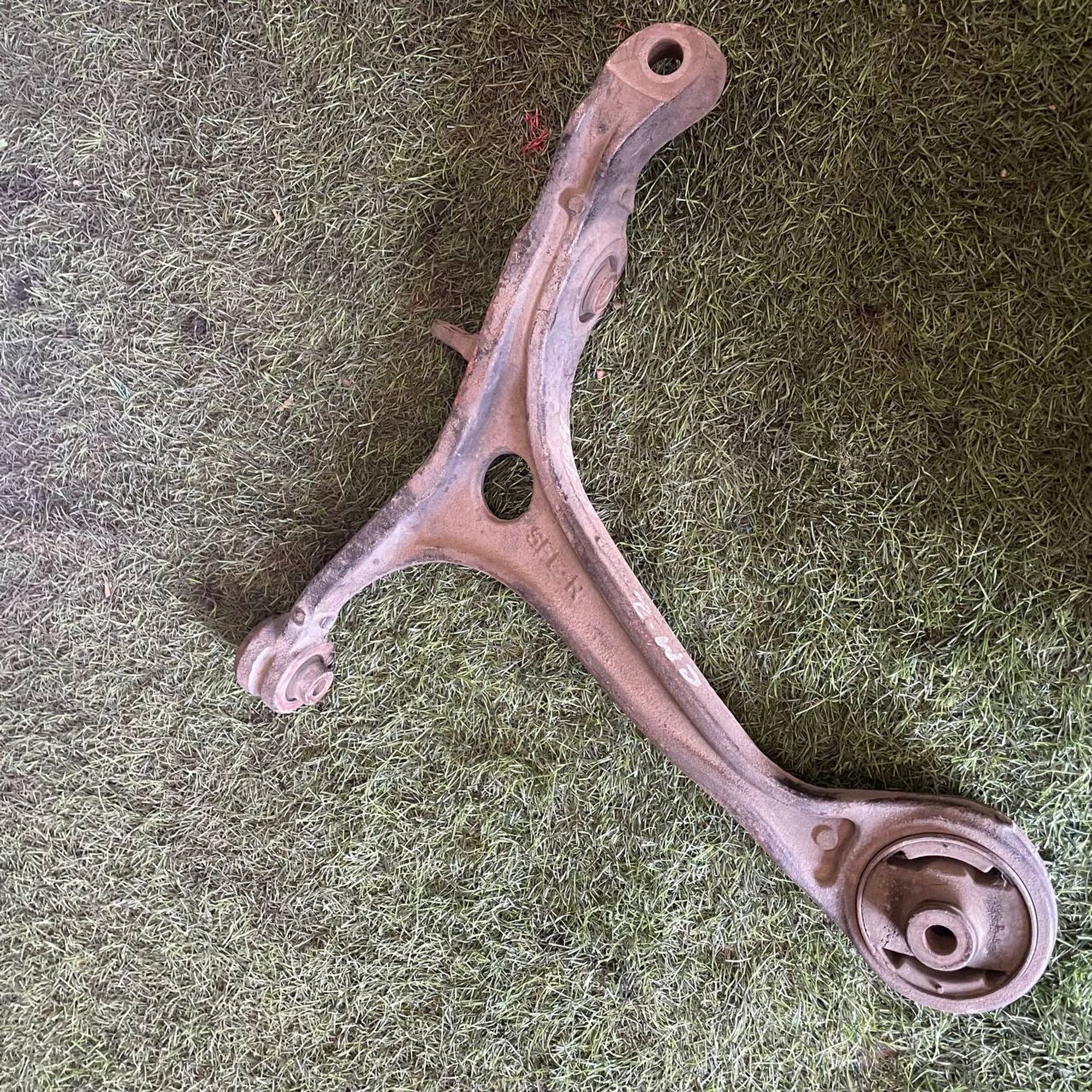 494 Рычаг передний левый нижний HONDA ACCORD CM2, 4500 рублей, Невинномысск