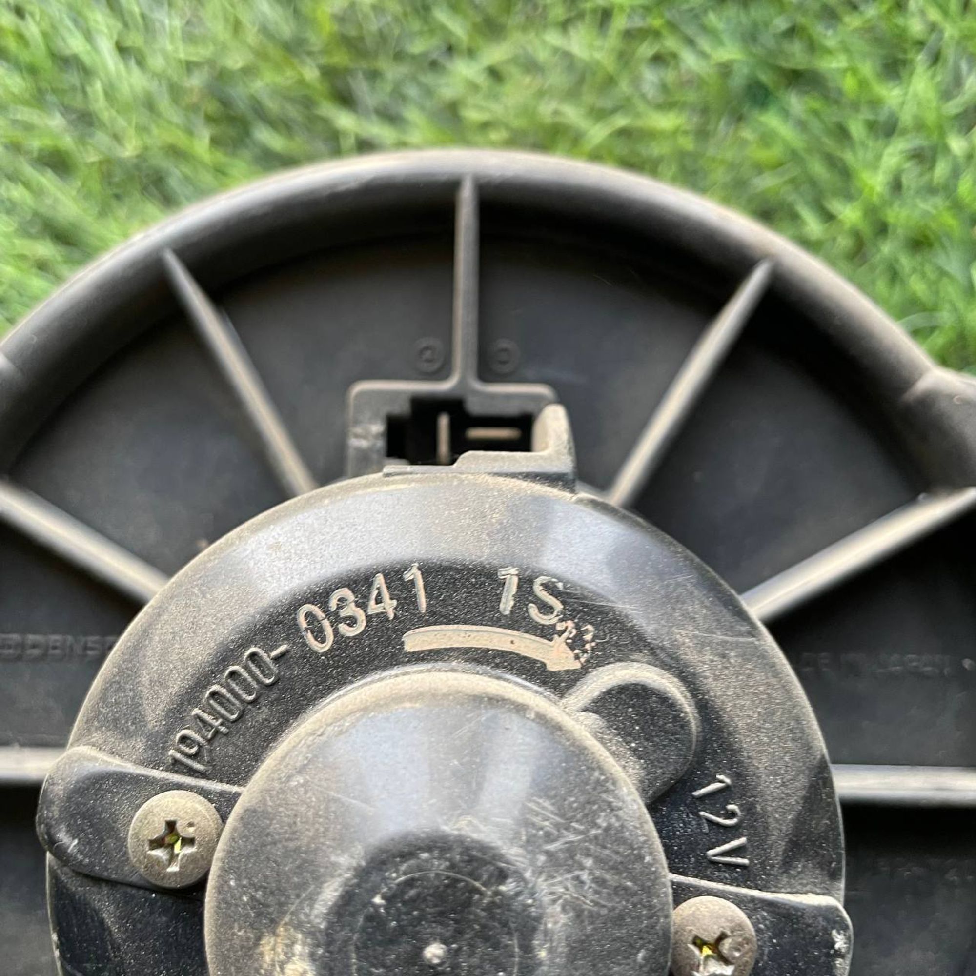 573 Мотор отопителя MITSUBISHI CHARIOT N33W, 4000 рублей, Невинномысск