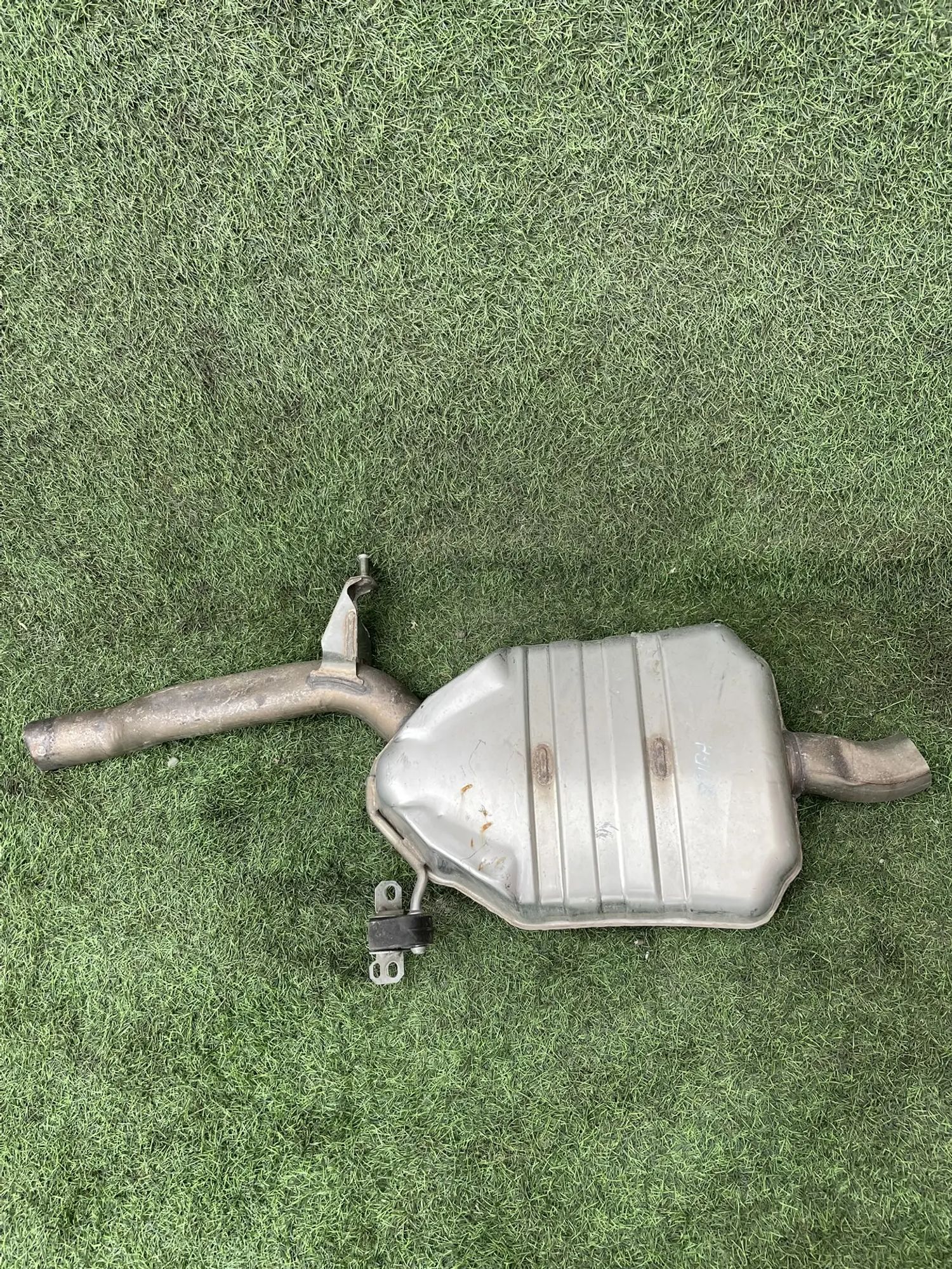 https://ycs.partsauto.market/partsauto-images/thmbs/userImages/772e461030aea93f4dbb6447c0f924d3/part/c68b12d4-32dd-4180-b12f-c0734127819c_1775473381804.jpg