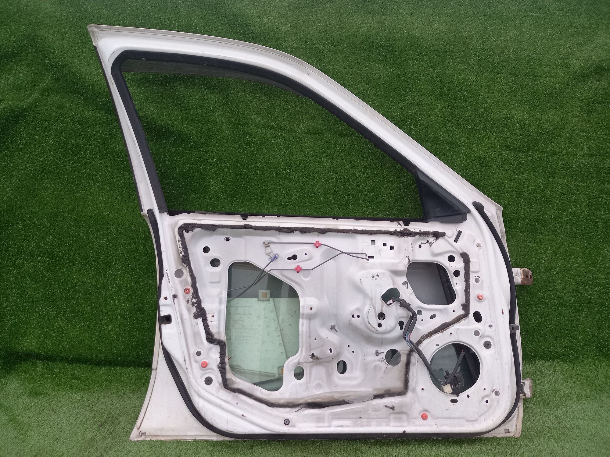 312 дверь на NISSAN SUNNY FB15, 9500 рублей, Невинномысск