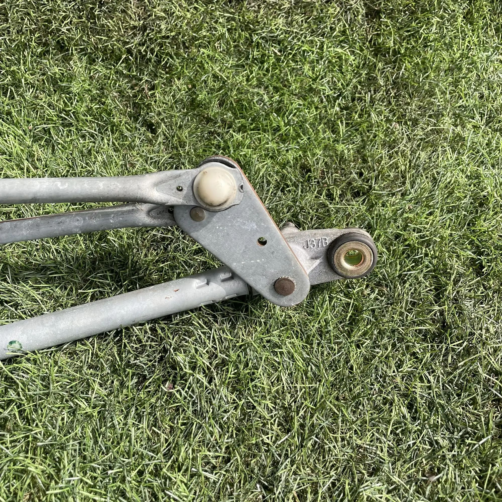 https://ycs.partsauto.market/partsauto-images/thmbs/userImages/772e461030aea93f4dbb6447c0f924d3/part/c7471159-16af-4ef8-83c4-b1f7c806c650_1776510169885.jpg