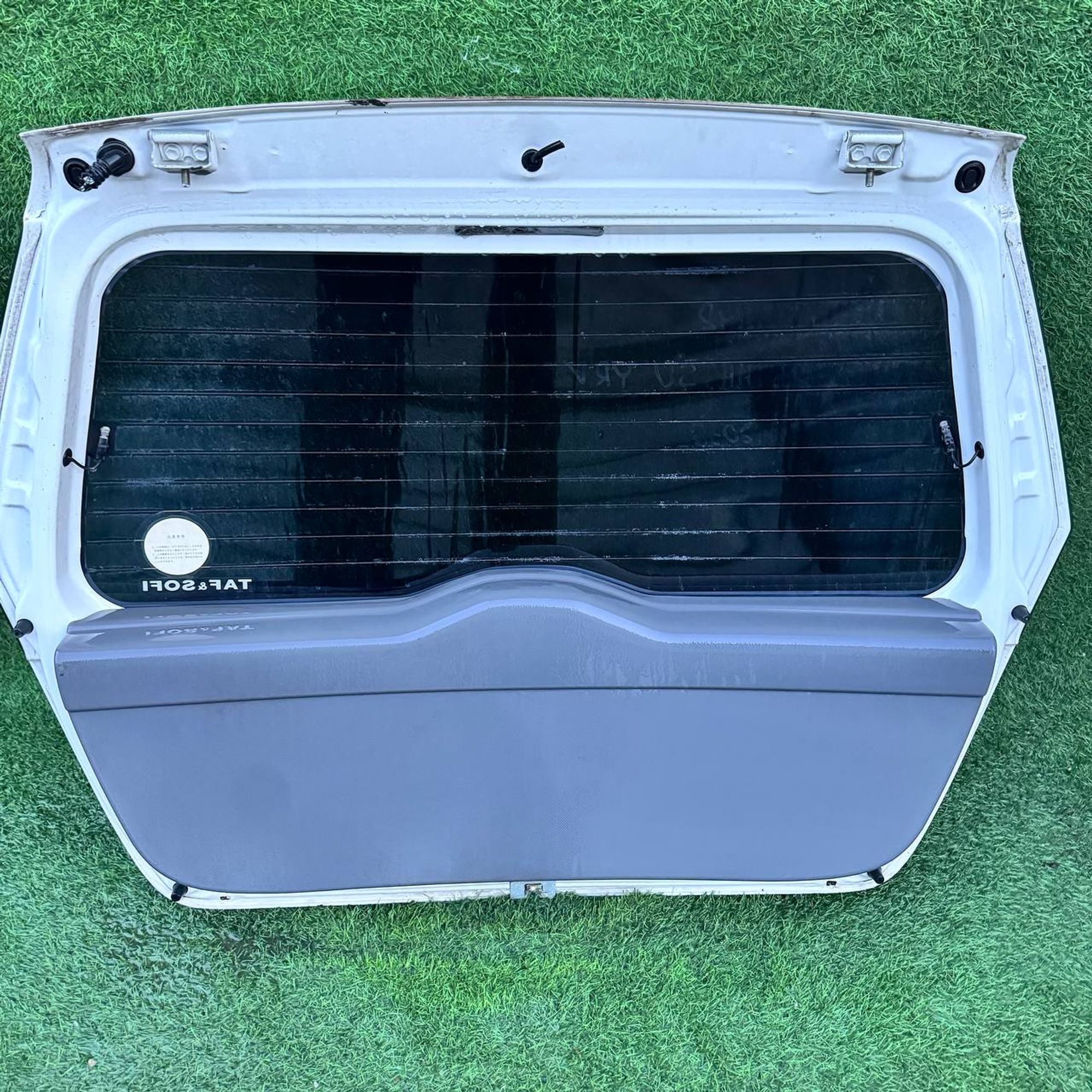 242 дверь багажника на DAIHATSU YRV M201G, 12500 рублей, Невинномысск