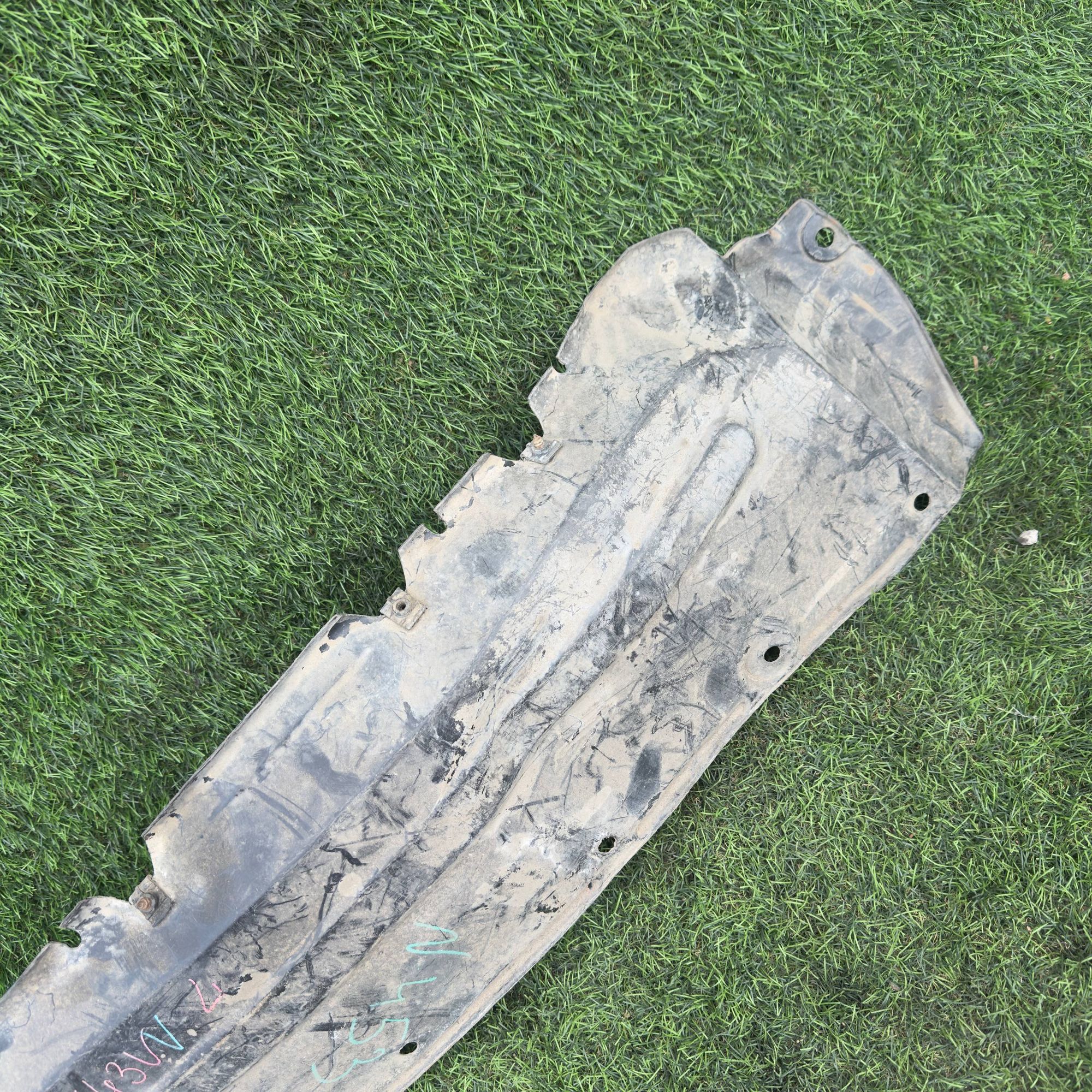 453 Подкрылок передний левый MITSUBISHI PAJERO V46W, 2500 рублей, Невинномысск