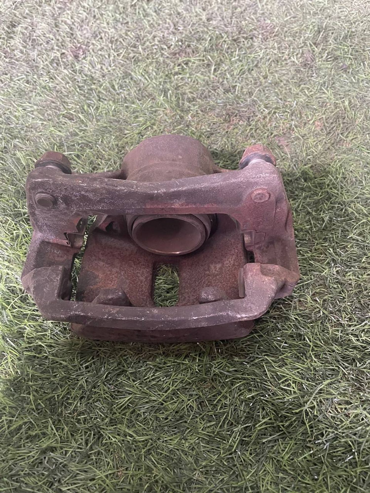 325 Суппорт тормозной передний левый TOYOTA CORONA ST210, 3000 рублей, Невинномысск