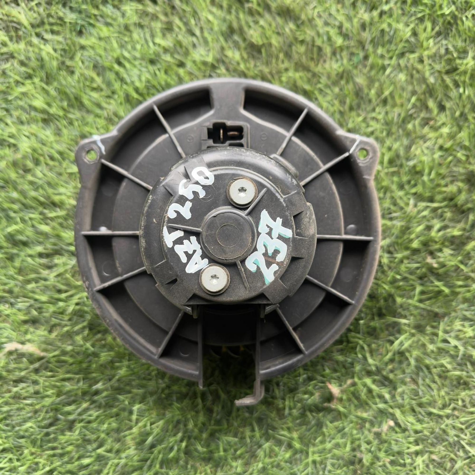 237 Мотор отопителя TOYOTA AVENSIS AZT250, 1 рублей, Невинномысск