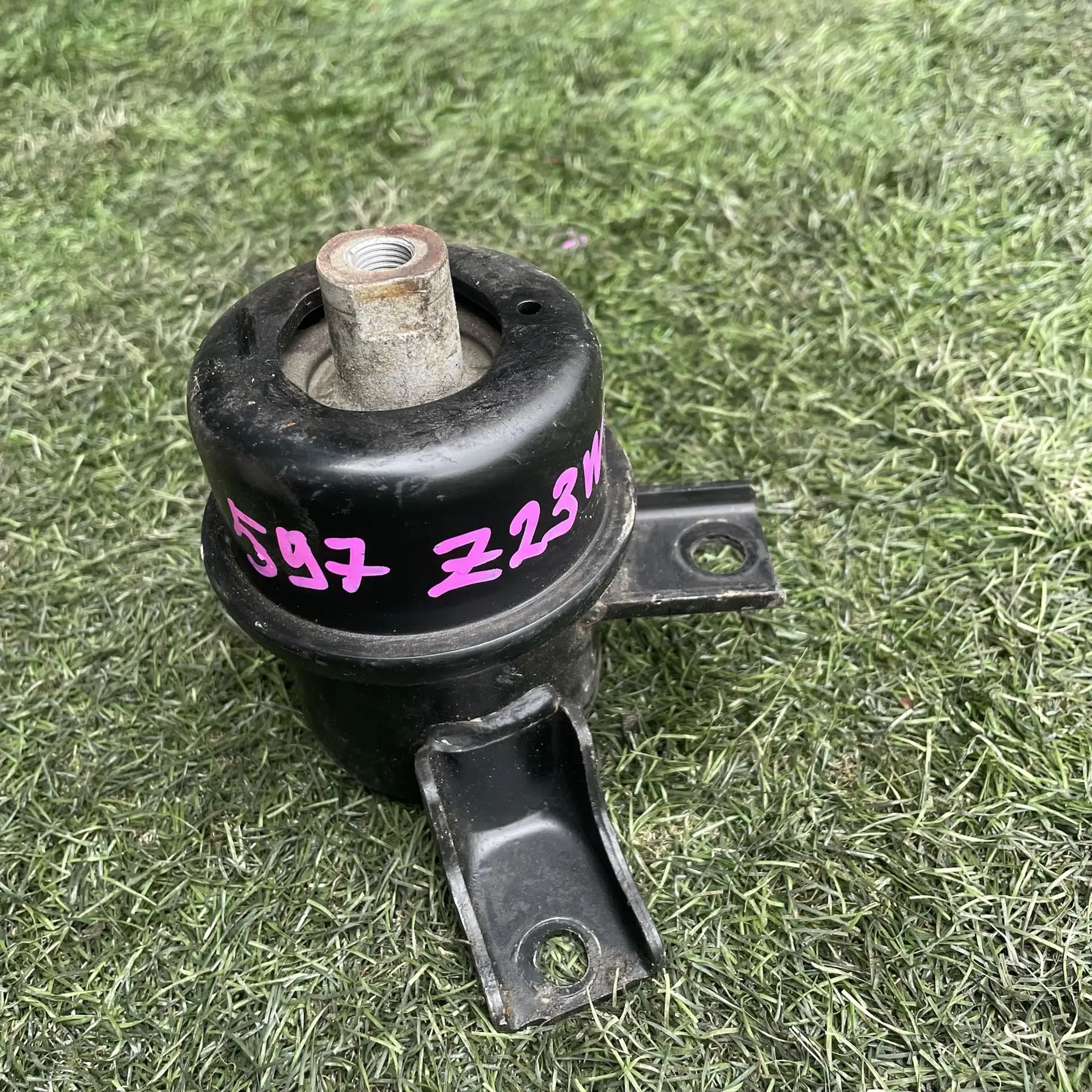 https://ycs.partsauto.market/partsauto-images/thmbs/userImages/772e461030aea93f4dbb6447c0f924d3/part/c89da010-737c-4e79-aa33-93dcf2450761_1779192766532.jpg