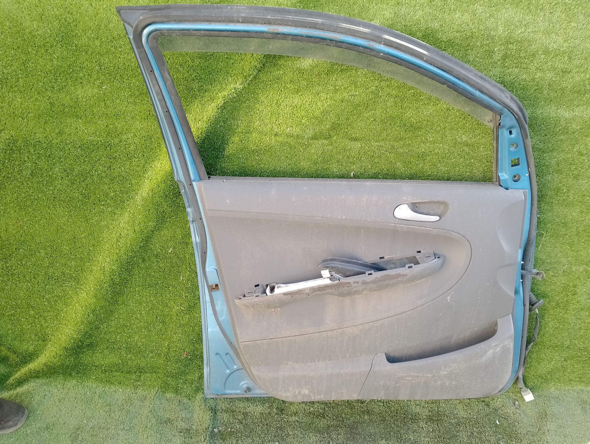 1868 дверь на SUBARU R2 RC1, 6500 рублей, Невинномысск