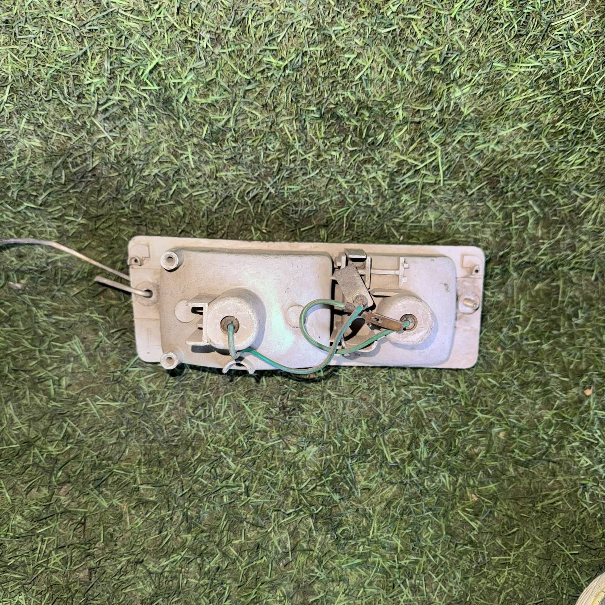 324 Фонарь габаритный левый MITSUBISHI DELICA P25V, 1 рублей, Невинномысск