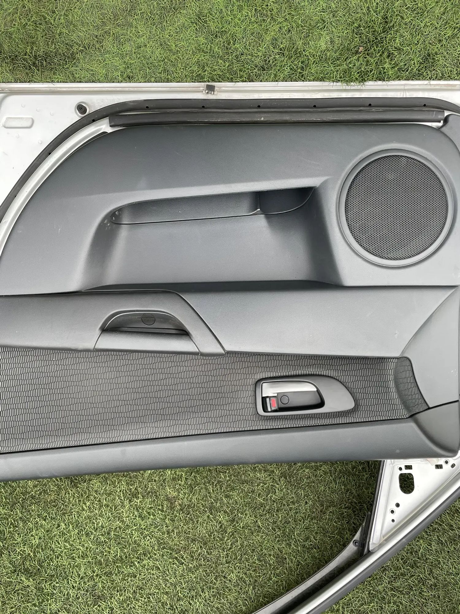 4027 Дверь передняя правая Mazda Axela BK5P ZY 2006, 13500 рублей, Невинномысск