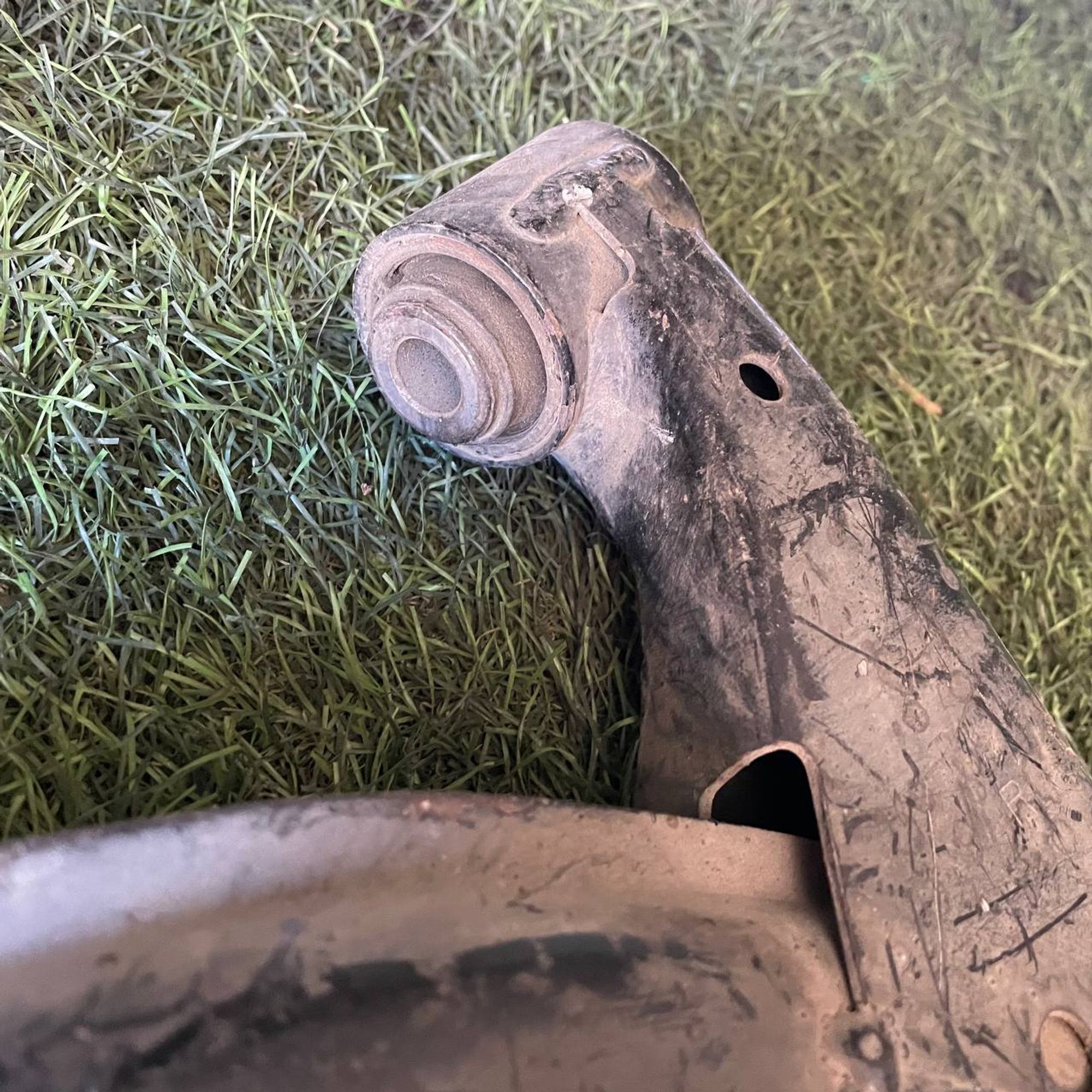 378 Рычаг передний правый нижний SUBARU IMPREZA GG2, 6000 рублей, Невинномысск