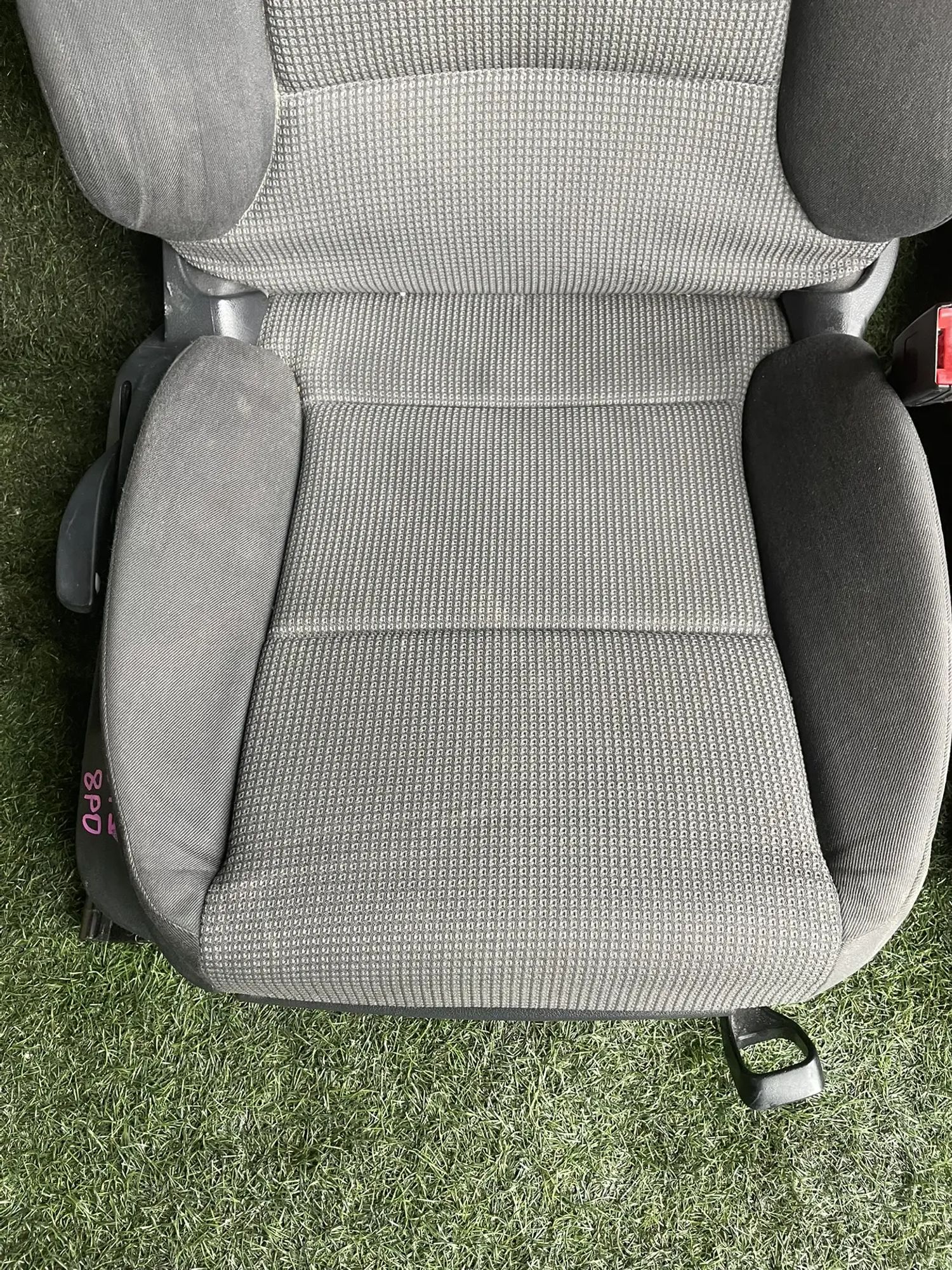 https://ycs.partsauto.market/partsauto-images/thmbs/userImages/772e461030aea93f4dbb6447c0f924d3/part/c93f6d67-eefe-4f3f-990a-39211d94a7b6_1777968528679.jpg