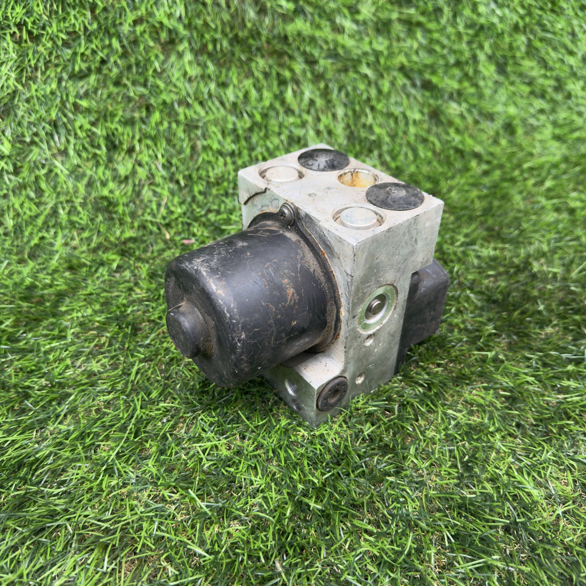 51 Блок ABS TOYOTA SV40, 4500 рублей, Невинномысск
