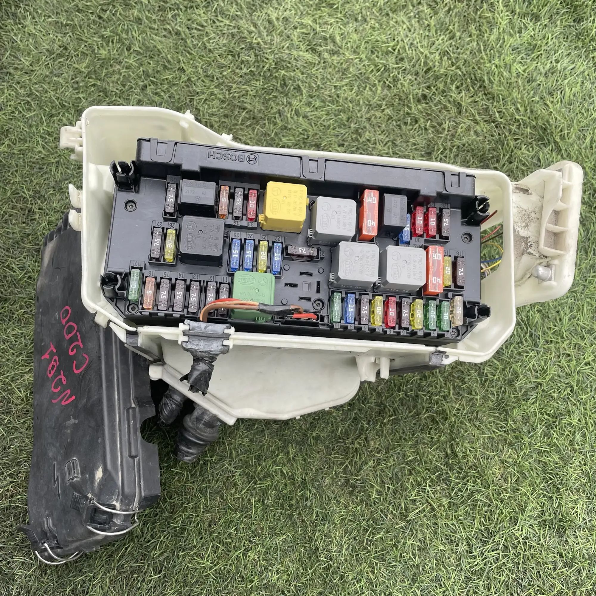 https://ycs.partsauto.market/partsauto-images/thmbs/userImages/772e461030aea93f4dbb6447c0f924d3/part/c97f3d34-d654-4c0c-95da-b4841bc8e36e_1779103240673.jpg