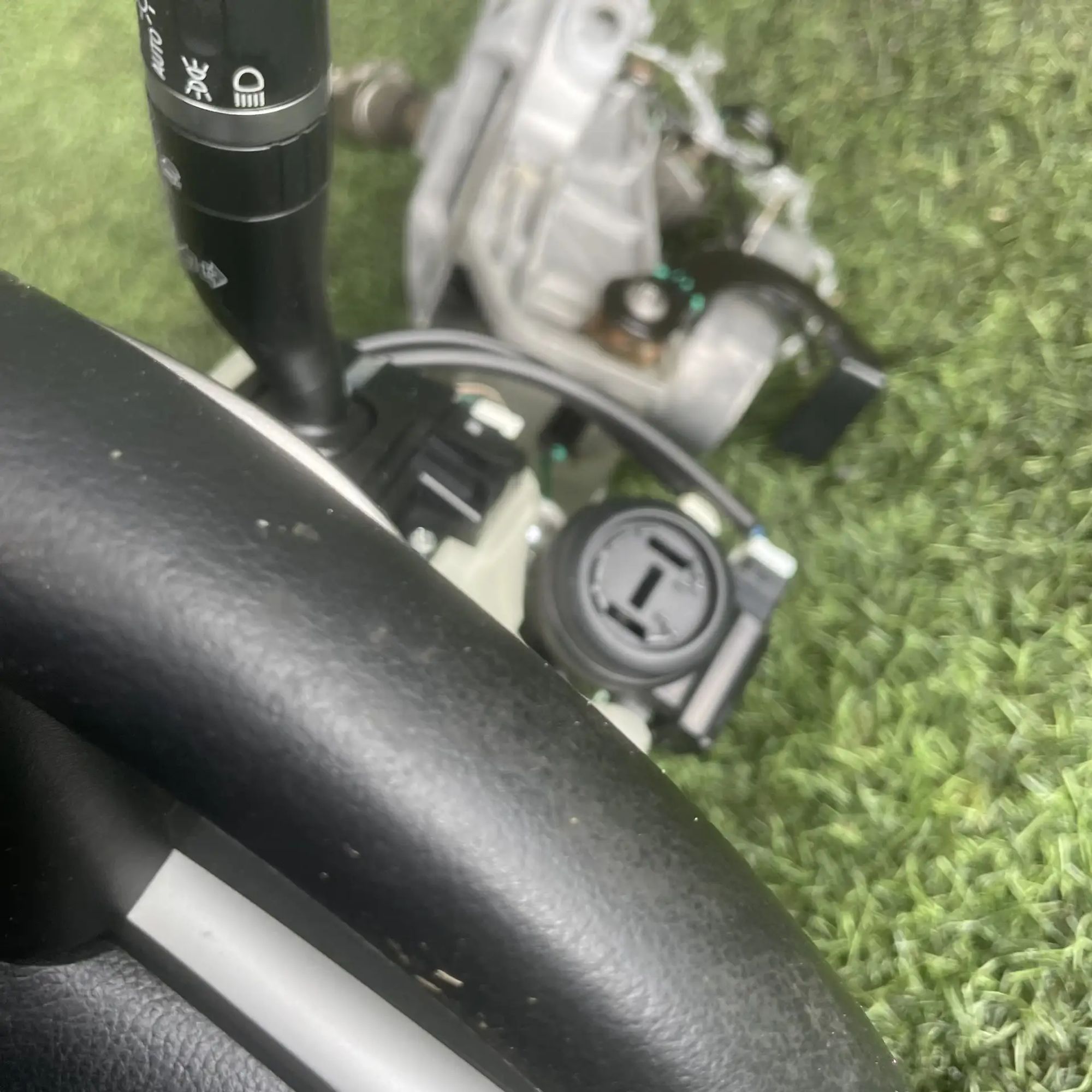 https://ycs.partsauto.market/partsauto-images/thmbs/userImages/772e461030aea93f4dbb6447c0f924d3/part/c9e48441-ceb8-47e5-9d6c-60b20ffd4d1e_1776750591699.jpg